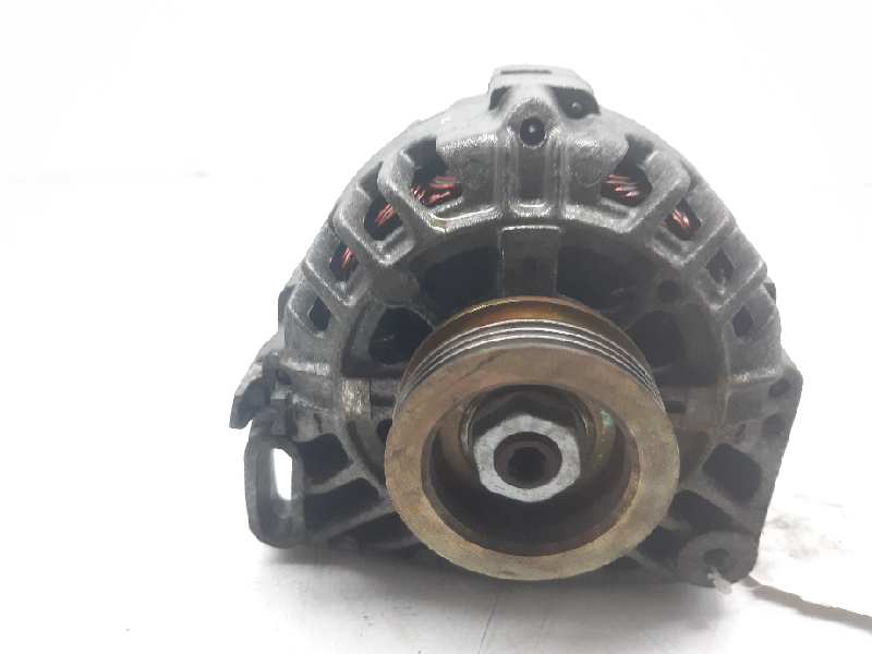 RENAULT Clio 2 generation (1998-2013) Alternator 8200660045 20189182