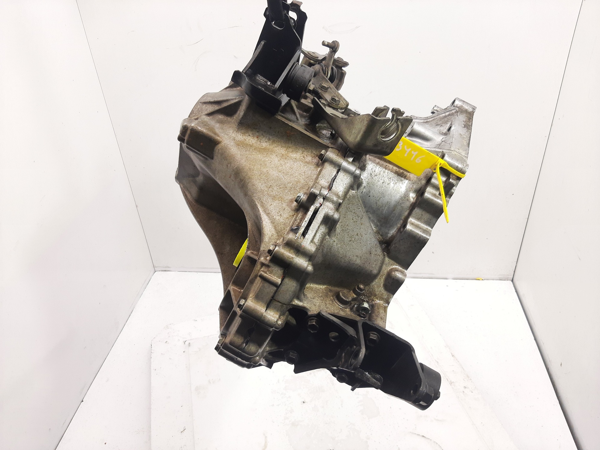 TOYOTA Corolla Verso 1 generation (2001-2009) Gearbox 2ADFHV,6VELOCIDADES 23050512