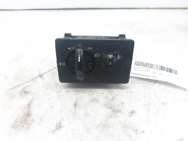 PEUGEOT Focus 2 generation (2004-2011) Headlight Switch Control Unit 7M5T13A024 18383018