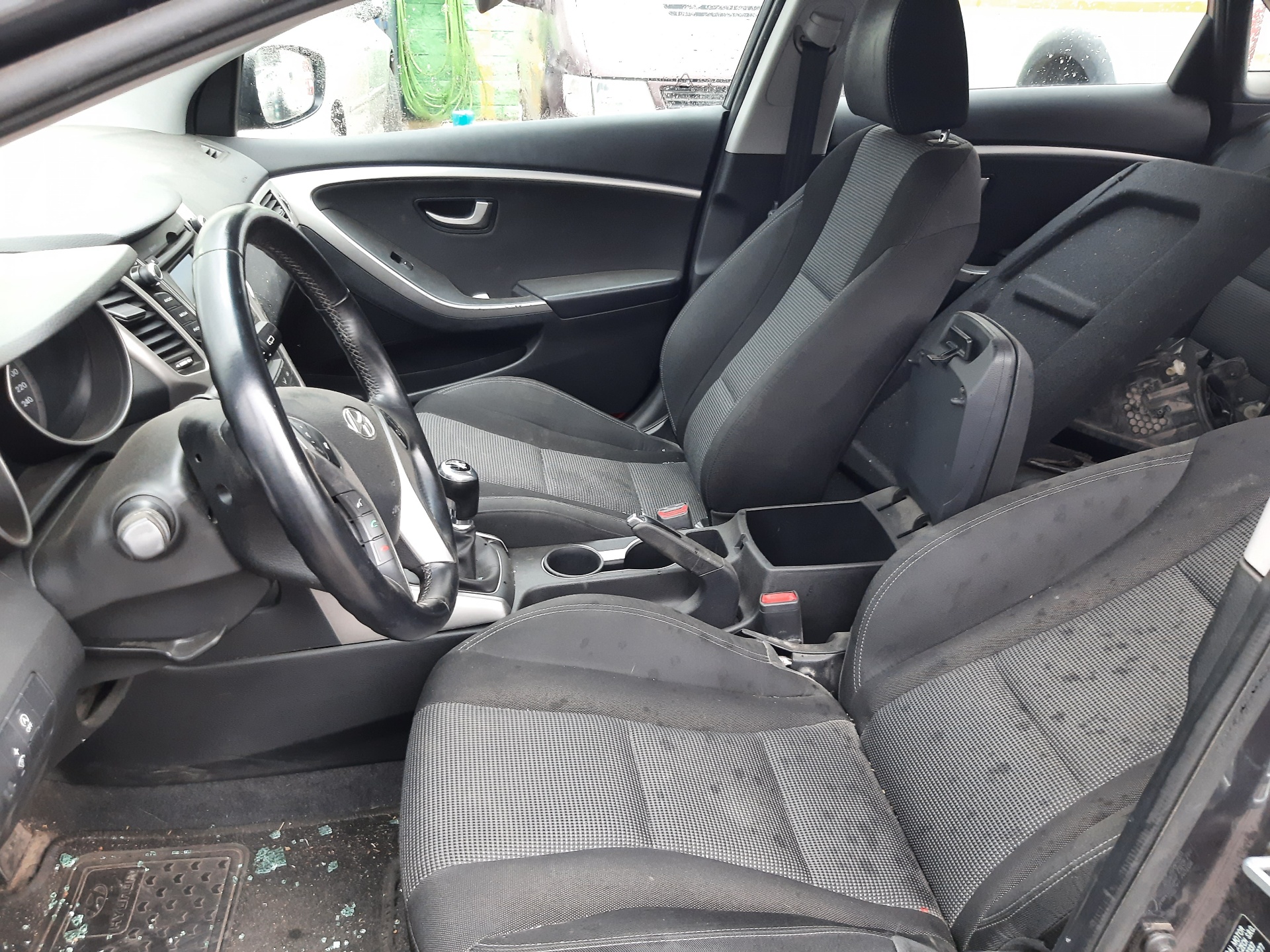 HYUNDAI i30 GD (2 generation) (2012-2017) Bal hátsó ajtó külső fogantyúja 9129003100 26602195