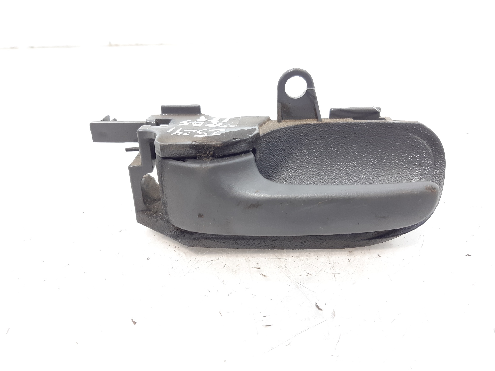 TOYOTA Aygo 1 generation (2005-2014) Mâner de deschidere interioară dreapta spate 692050D060B2 18734520