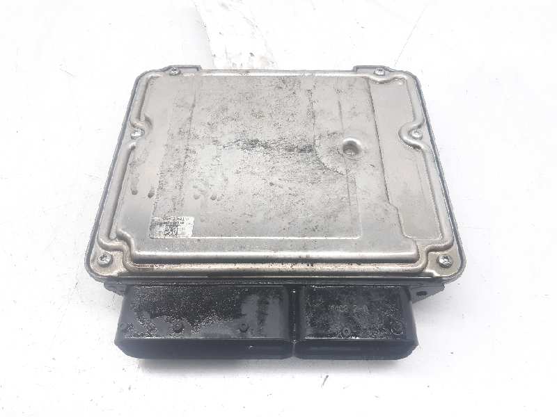 OPEL Insignia A (2008-2016) Engine Control Unit ECU 0281015774 18438630