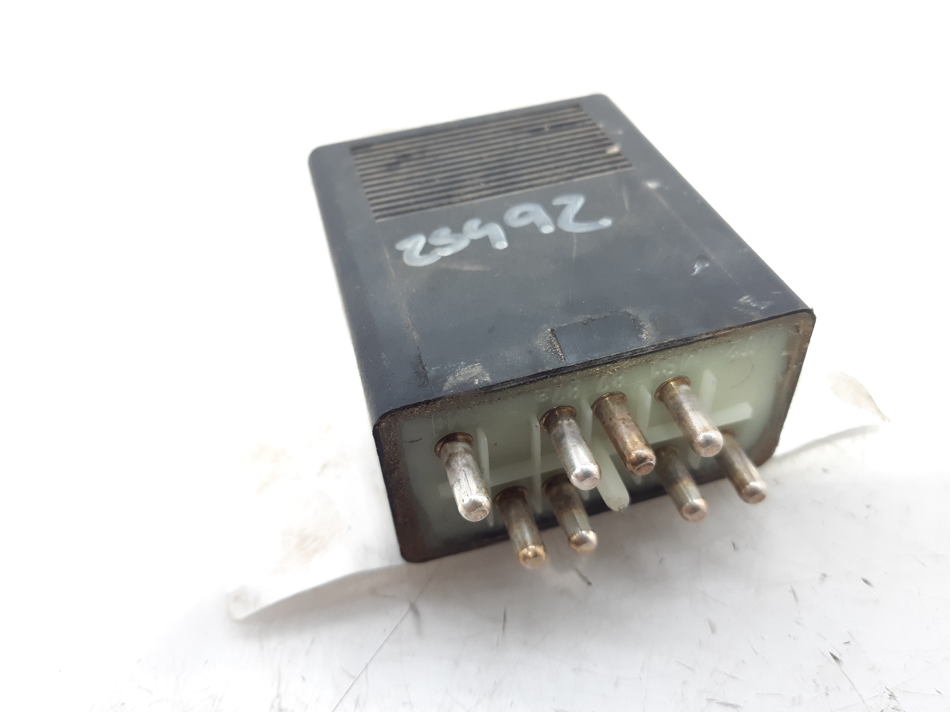 MASERATI Vito W638 (1996-2003) Relays 0135454832 18744456