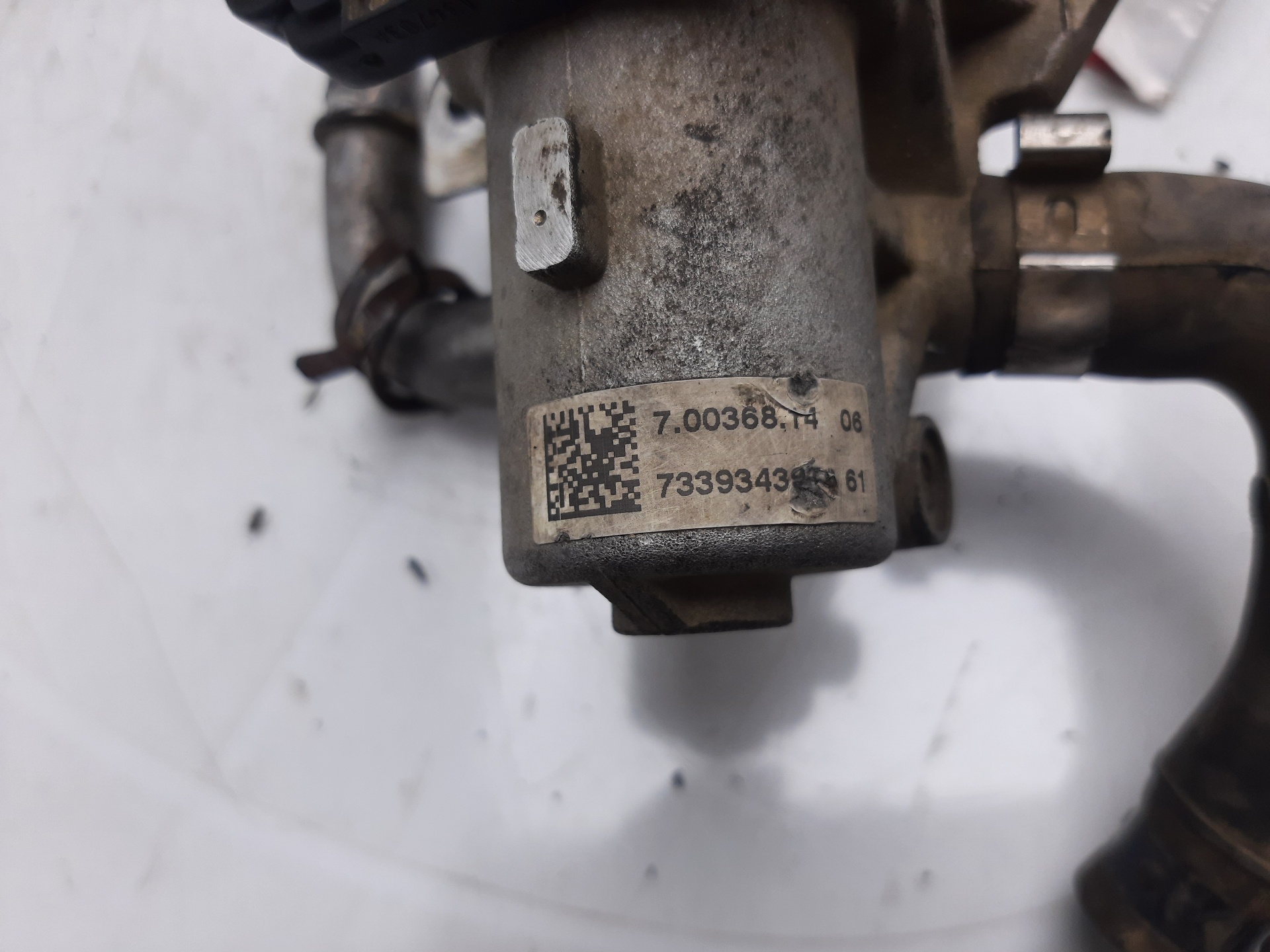 Valvula egr K9K612 70036814 de Dacia Logan mcv ii 2013-0 75 CV con 132785 km - pieza usada