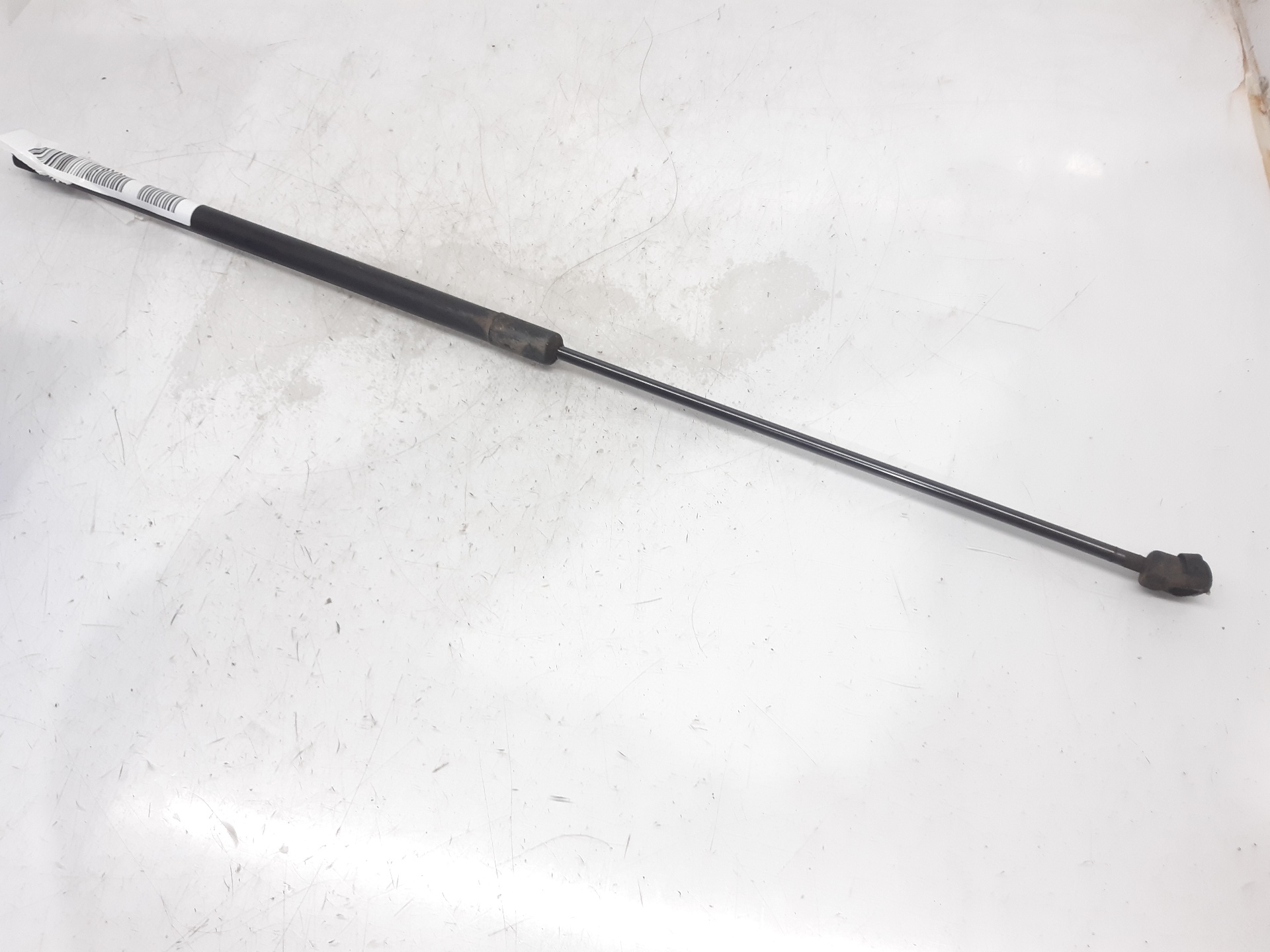 VOLKSWAGEN Passat B6 (2005-2010) Front Right Bonnet Strut 3C0823359A 24128906