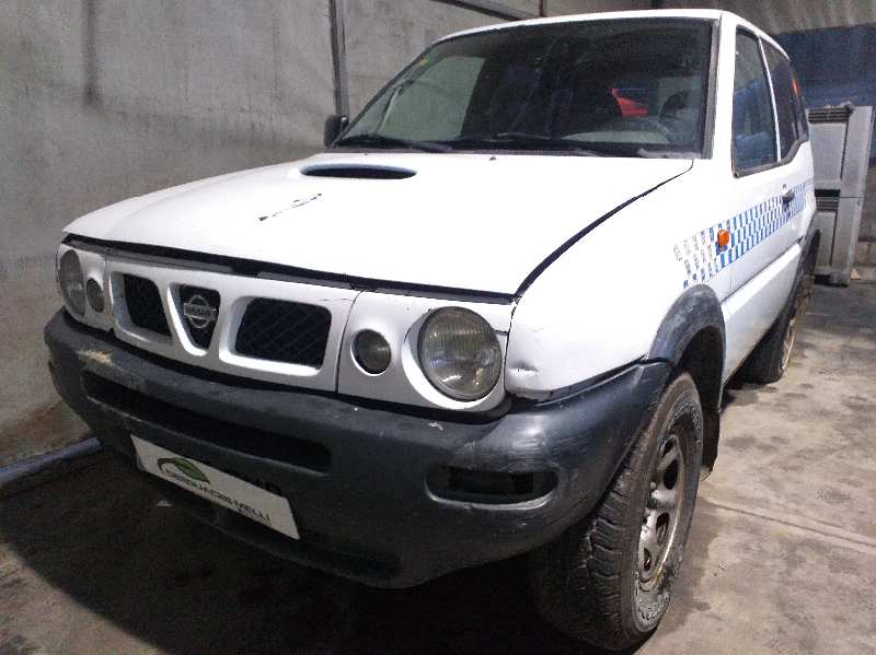 NISSAN Terrano 2 generation (1993-2006) Передний левый верхний рычаг 5452792G10 18618791