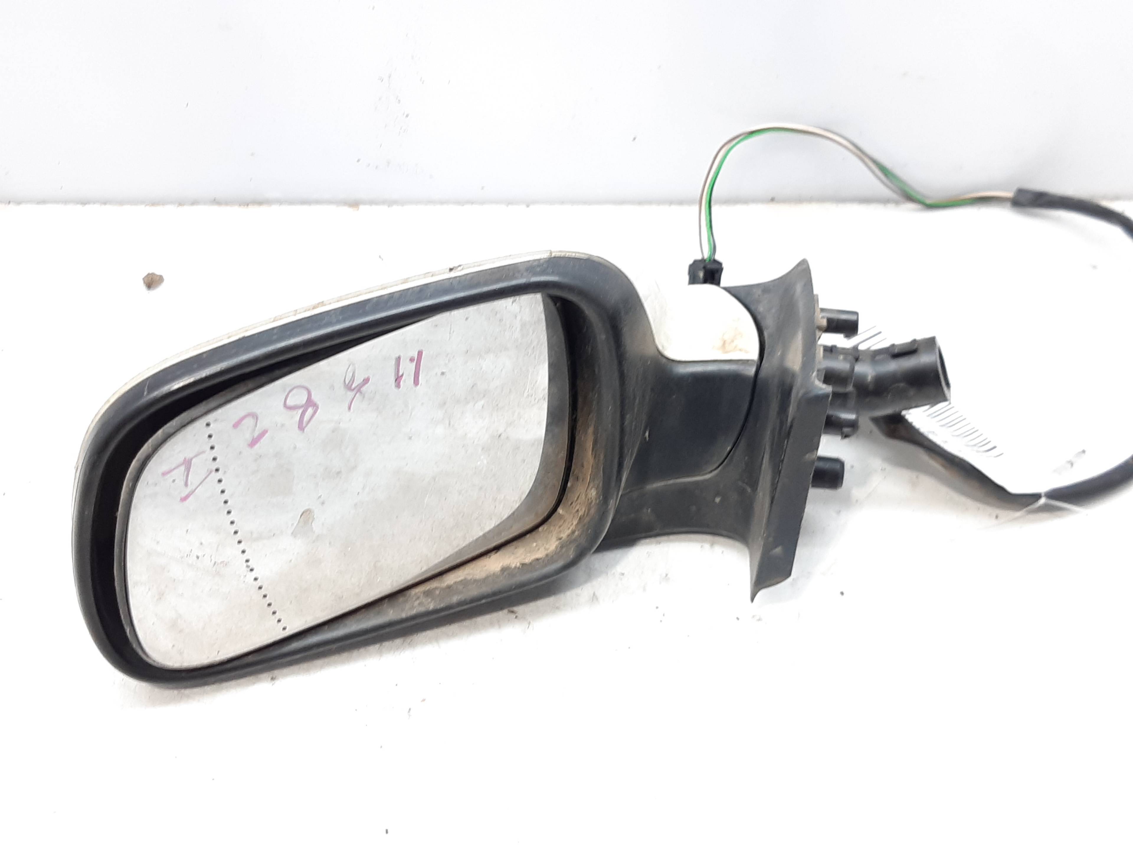 PEUGEOT 307 1 generation (2001-2008) Left Side Wing Mirror 96347726XT 22457191