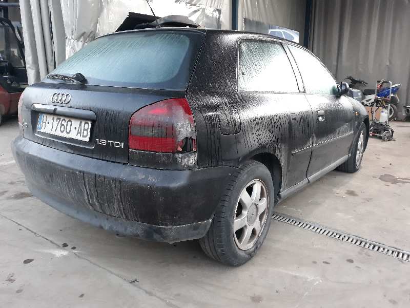 AUDI A3 8L (1996-2003) Другая деталь 8L0941503B 18366651