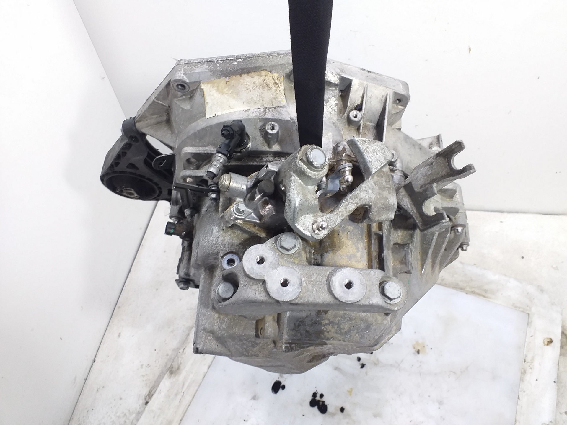 OPEL Insignia A (2008-2016) Gearbox A20DTH 18777299