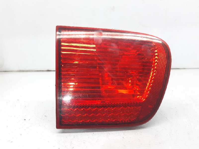 SEAT Ibiza 2 generation (1993-2002) Vasen takavalo 6K6945107C 24127116