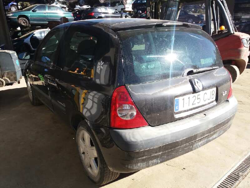 RENAULT Clio 2 generation (1998-2013) Левая противотуманка переднего бампера 8200002469 22070077