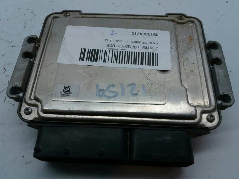 KIA Cee'd 1 generation (2007-2012) Motorstyrenhet ECU 391032A710 20172130