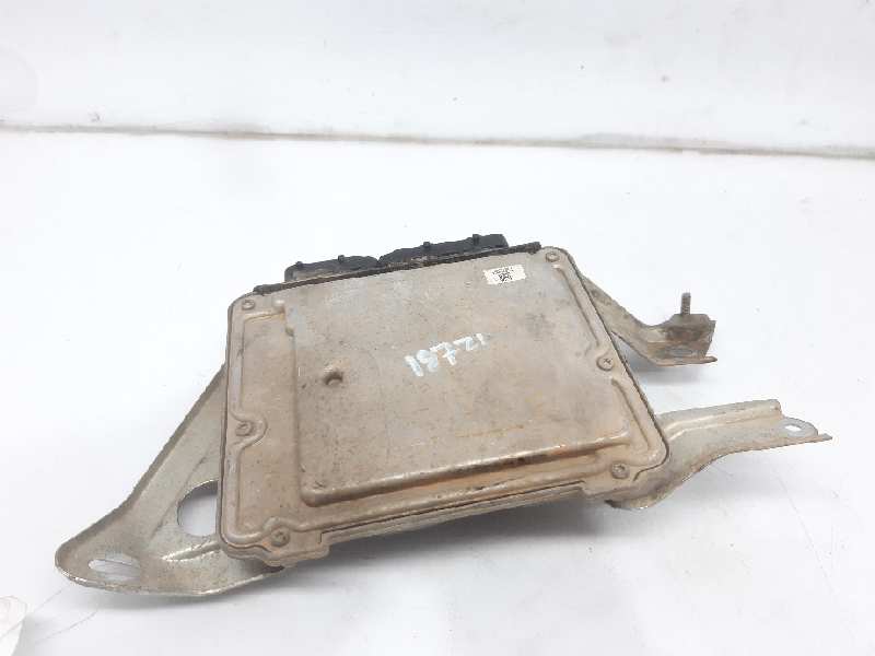 TOYOTA Yaris 2 generation (2005-2012) Calculateur d'unité de commande du moteur 896610D450 18449411