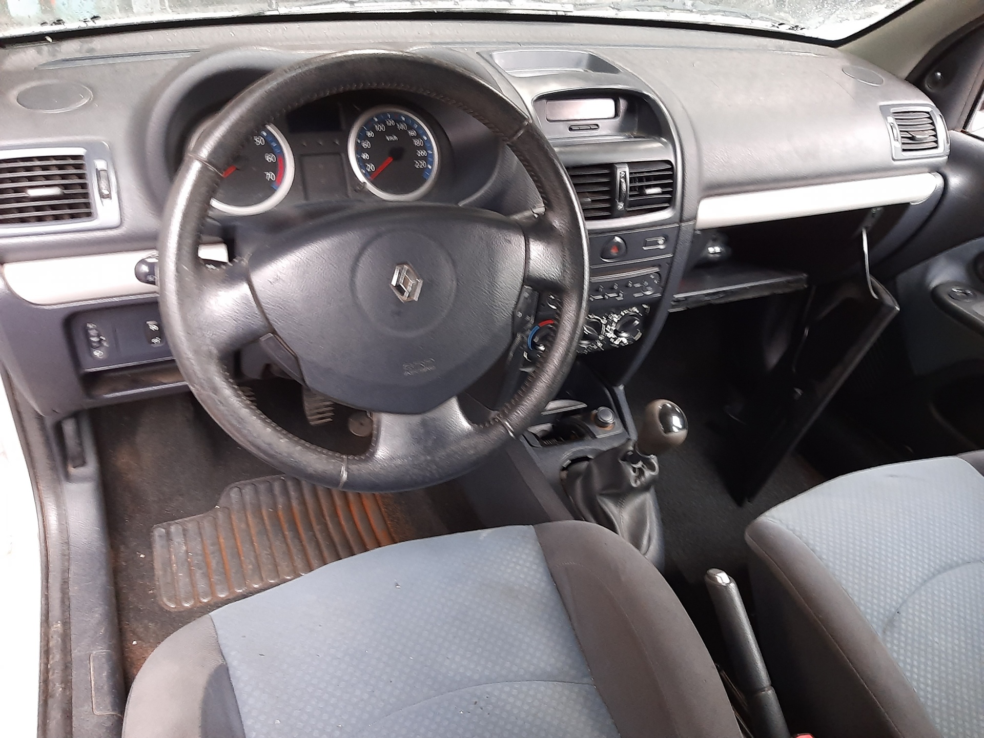 RENAULT Clio 2 generation (1998-2013) Lukturu vadības slēdzis 7701047551 20148512