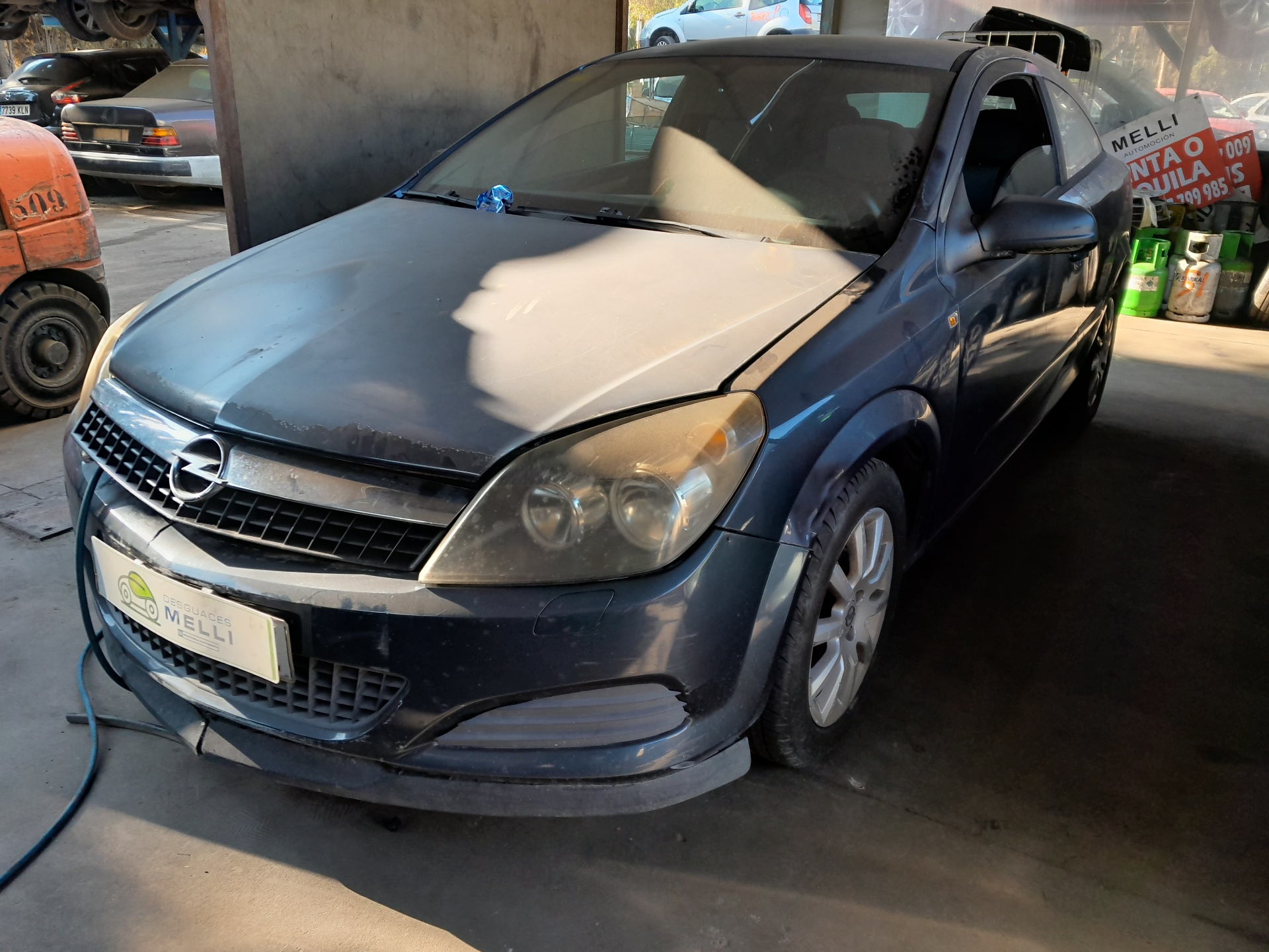 MG Astra J (2009-2020) Jobb oldali napellenző 13113045 20152599