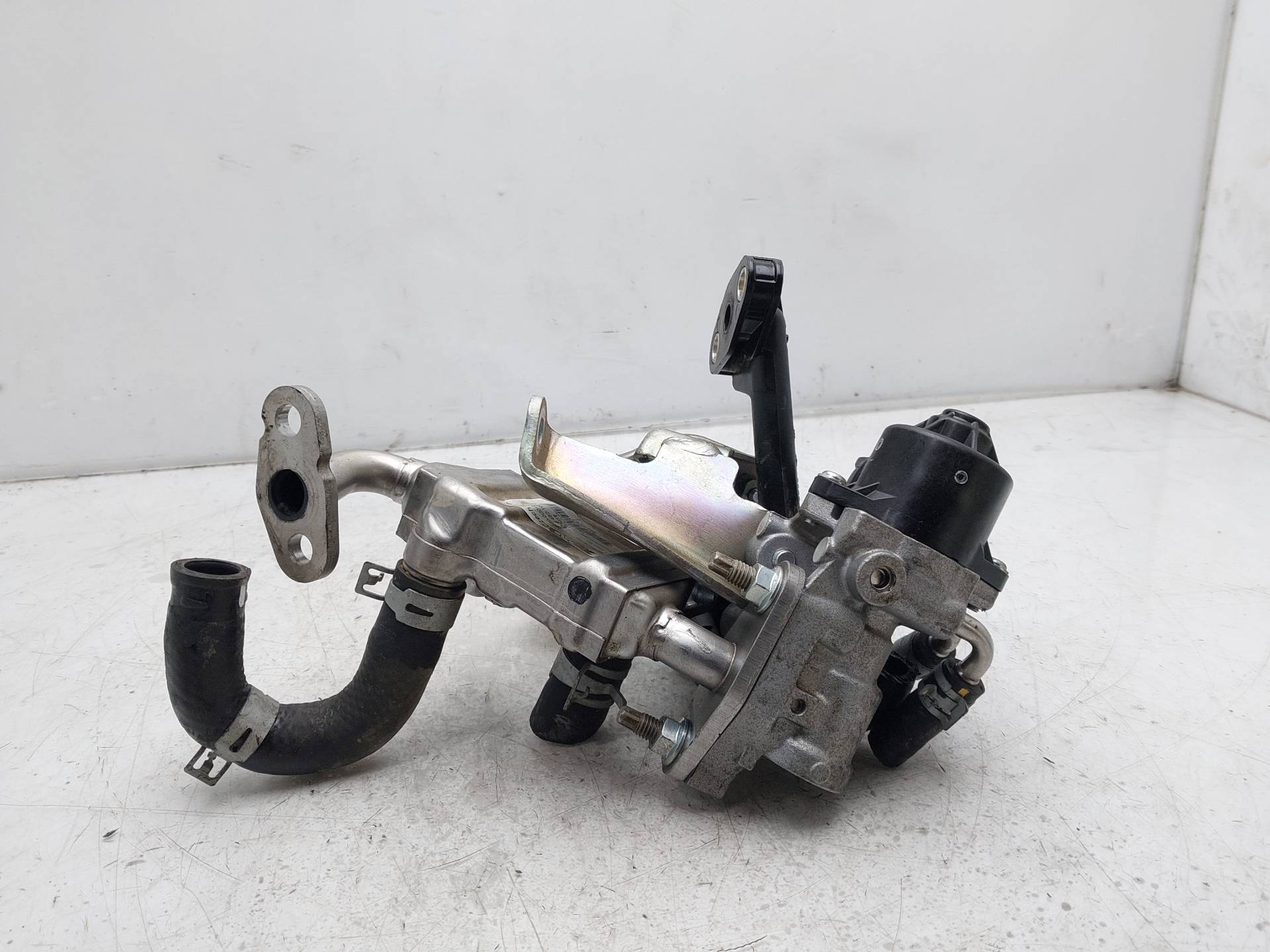 TOYOTA Yaris 3 generation (2010-2019) EGR клапан 256800Q010 23850787