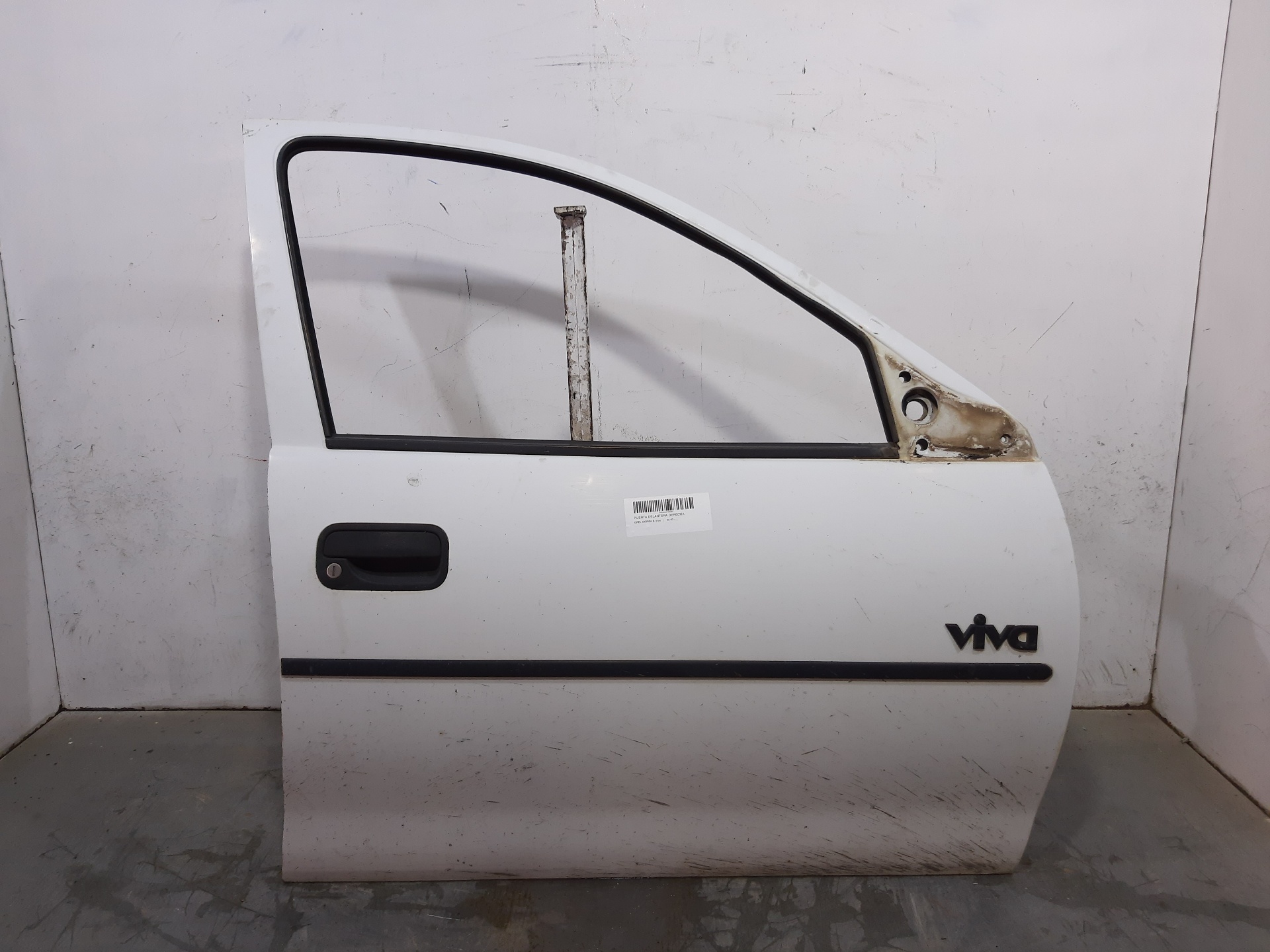 OPEL Corsa B (1993-2000) Front Right Door 90535124 22473538