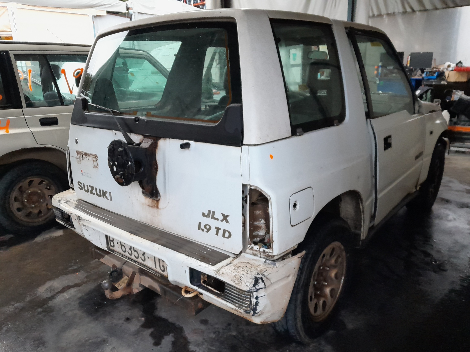 SUZUKI Vitara 1 generation (1988-2006) Etusiirtokotelo DHW 22472411