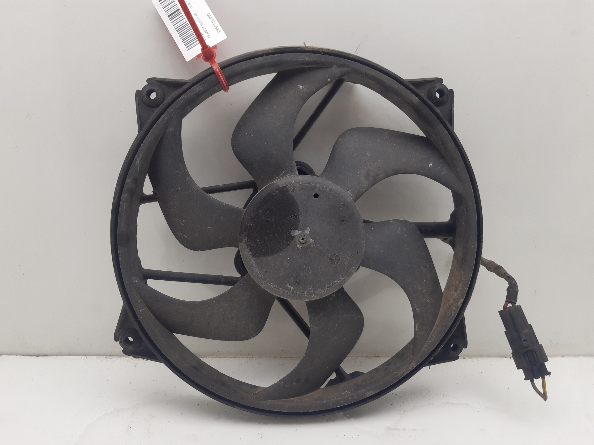 IVECO 307 1 generation (2001-2008) Diffuser Fan 9650116580 22560358