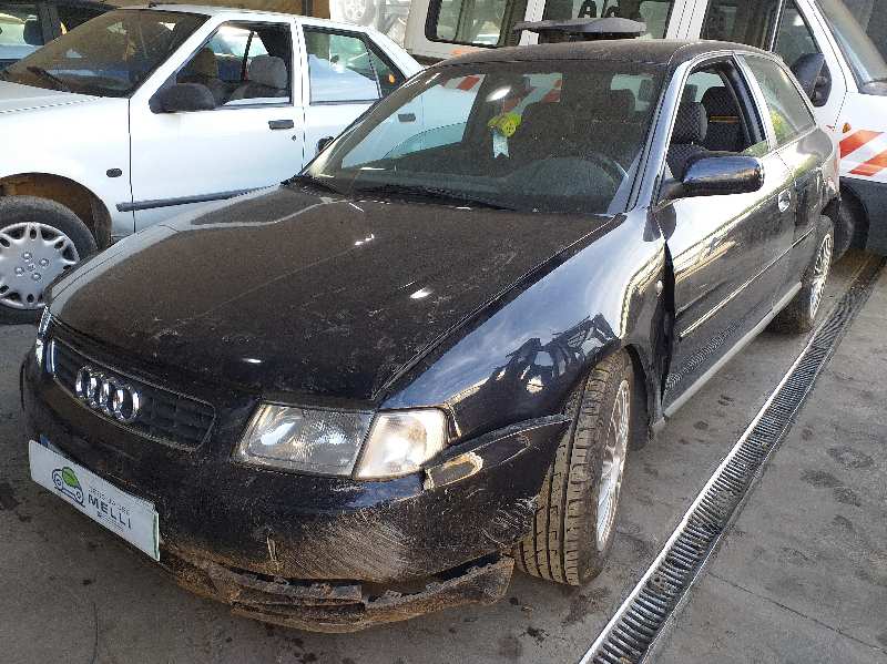 AUDI A3 8L (1996-2003) Pravé křídlo zrcadlo 010481 18568405