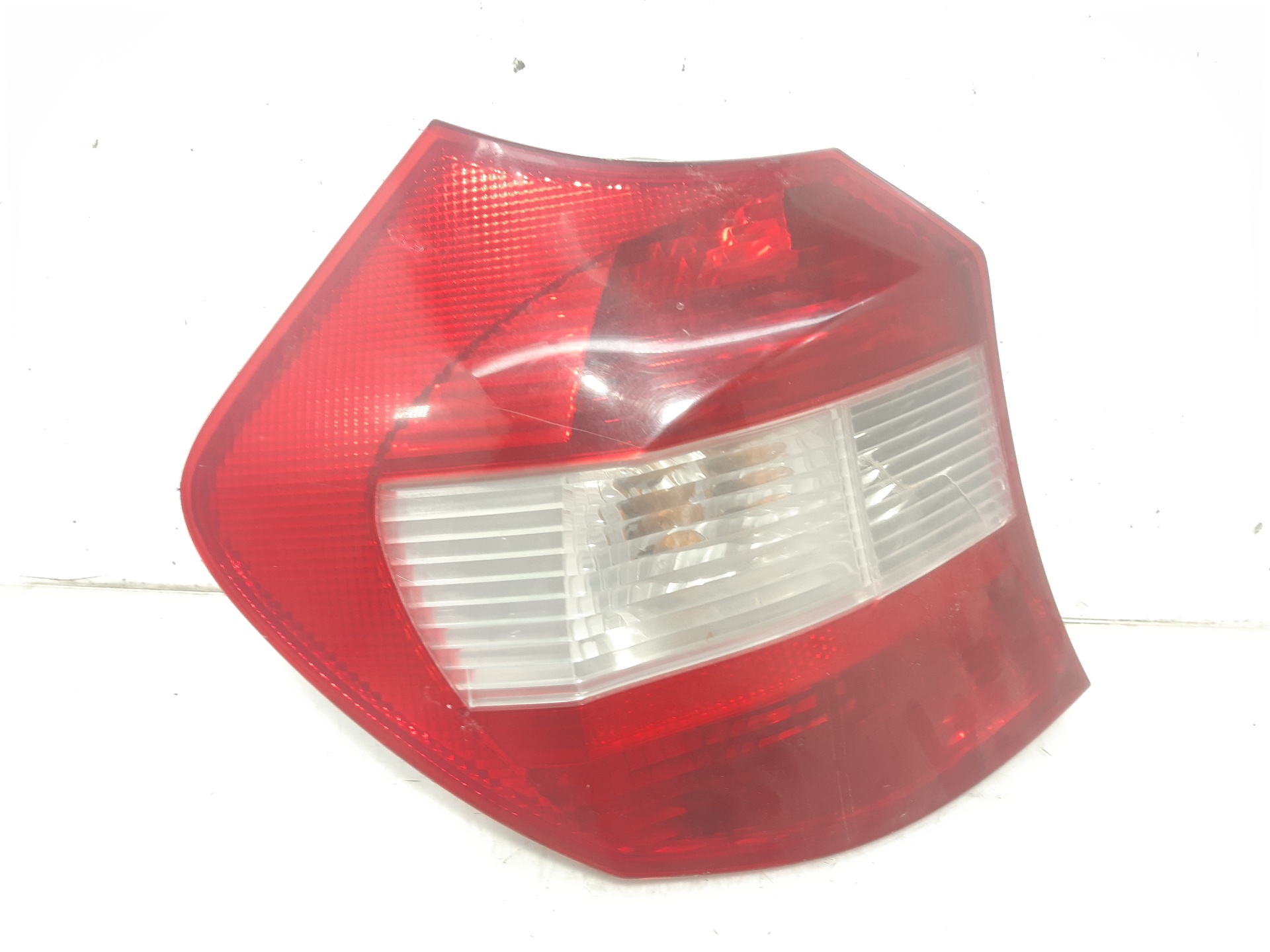 BMW 1 Series E81/E82/E87/E88 (2004-2013) Rear Left Taillight 962450112 26587363