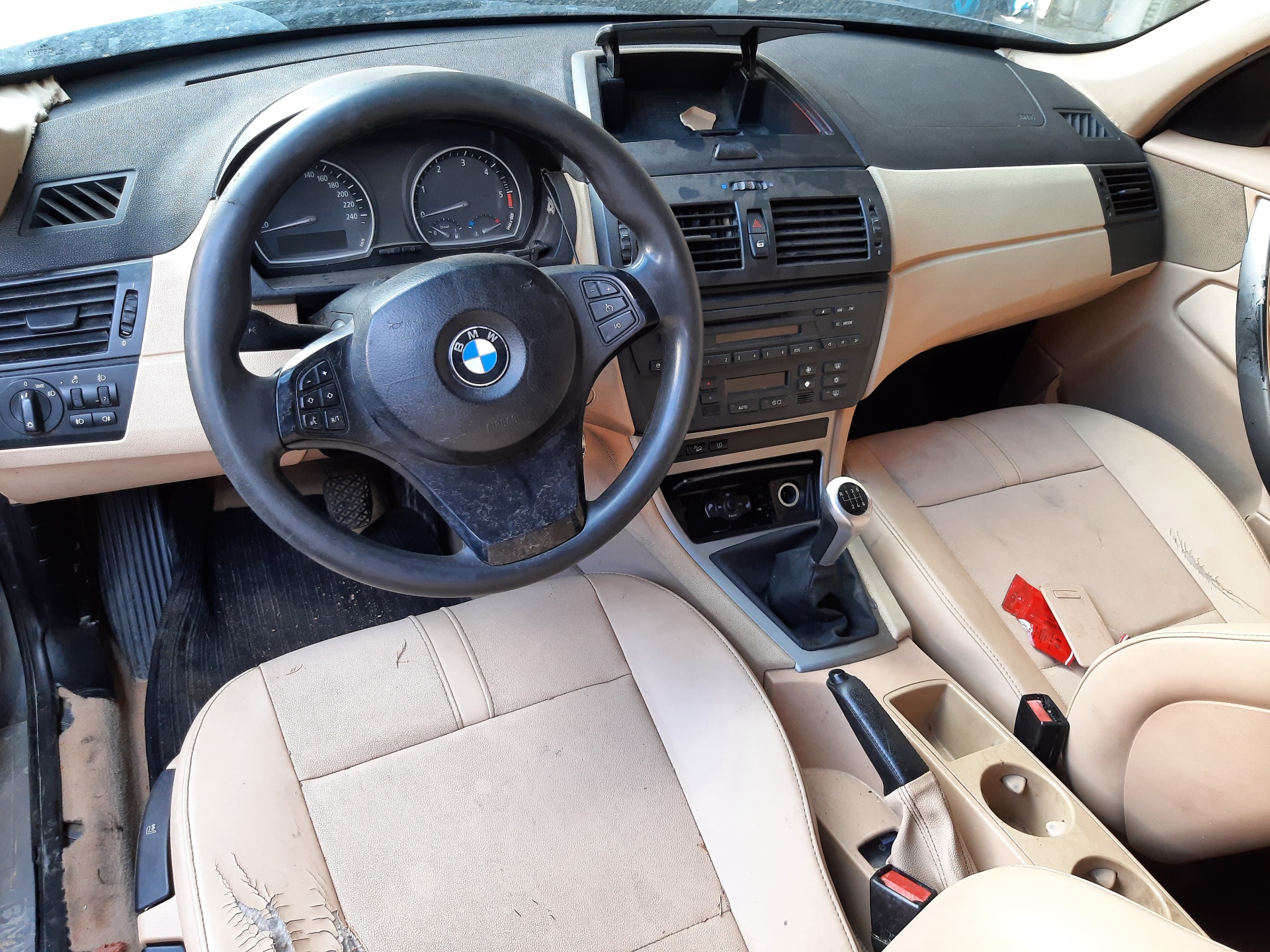 BMW X3 E83 (2003-2010) Galinis kairys žibintas 63213420203 24930041