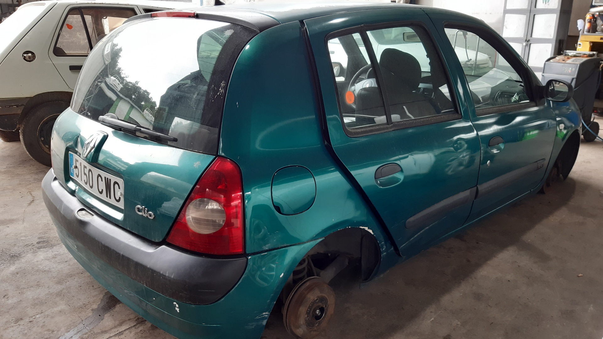 RENAULT Clio 2 generation (1998-2013) Задна дясна задна лампа 8200917487 22304280