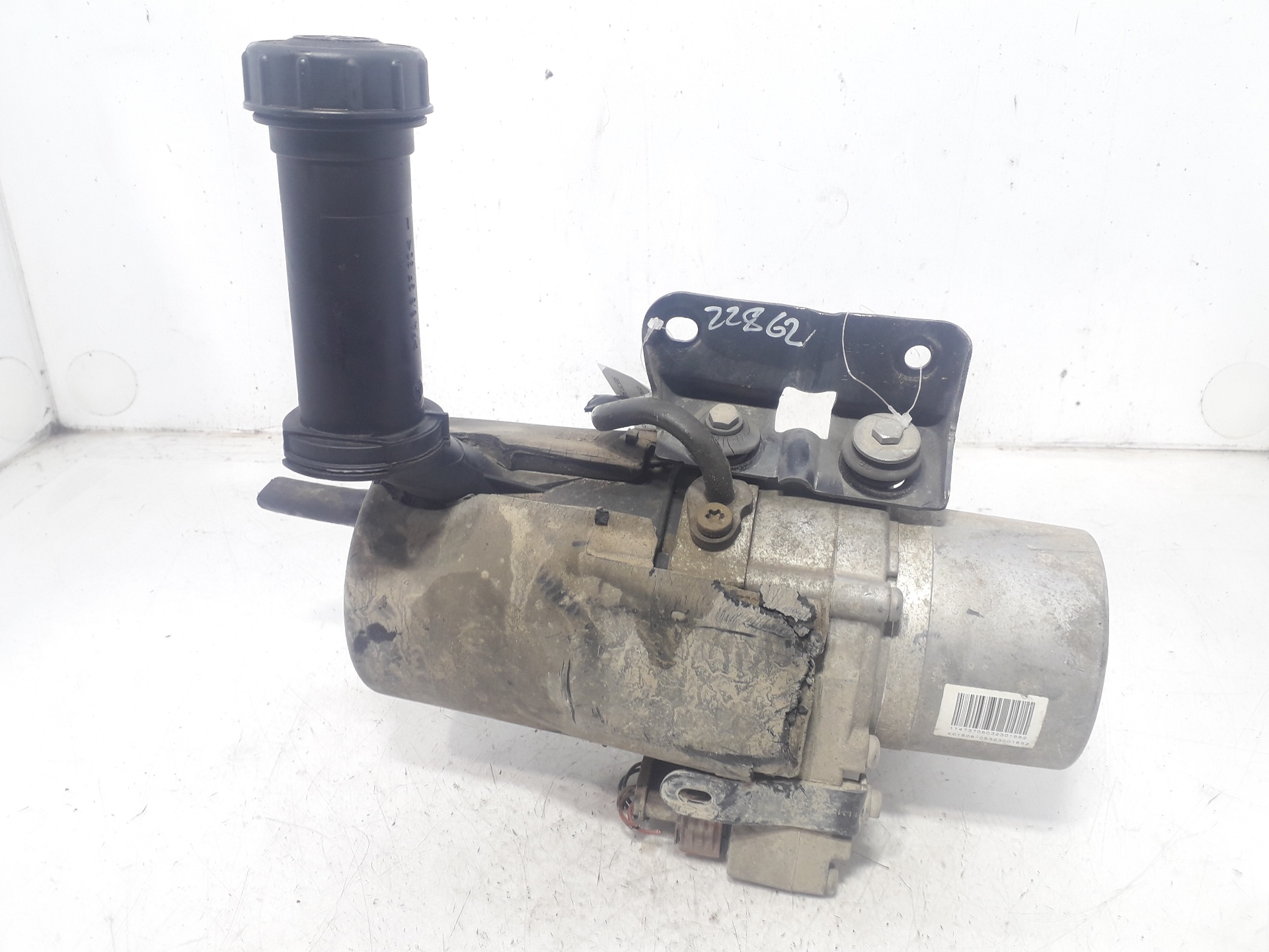 CITROËN C4 1 generation (2004-2011) Power Steering Pump 9657613480 18746557