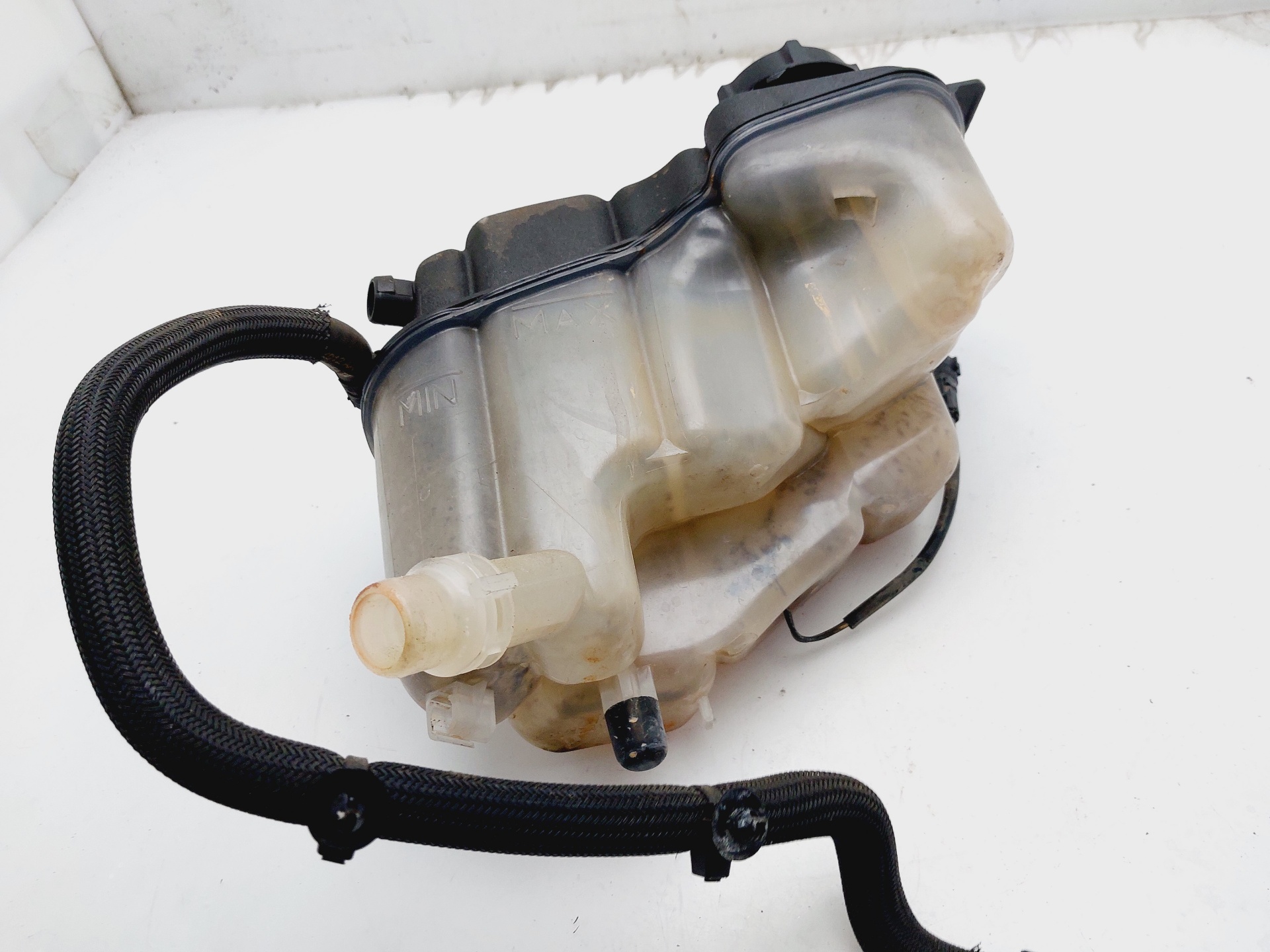 LAND ROVER Discovery Sport 1 generation (2014-2024) Expansion Tank 3M5H8100AD 25157745