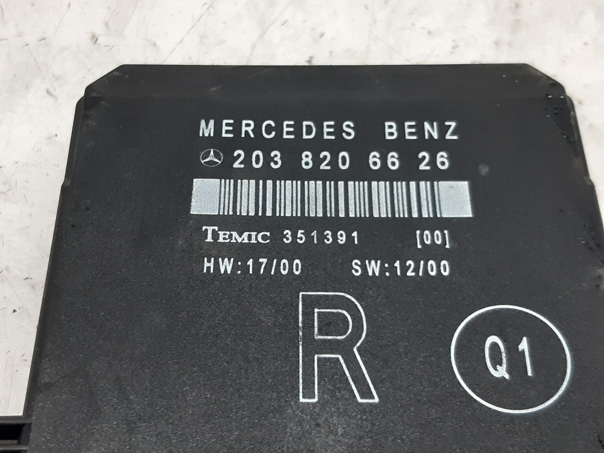 MERCEDES-BENZ C-Class W203/S203/CL203 (2000-2008) Komforto valdymo blokas 2038206626 18650891