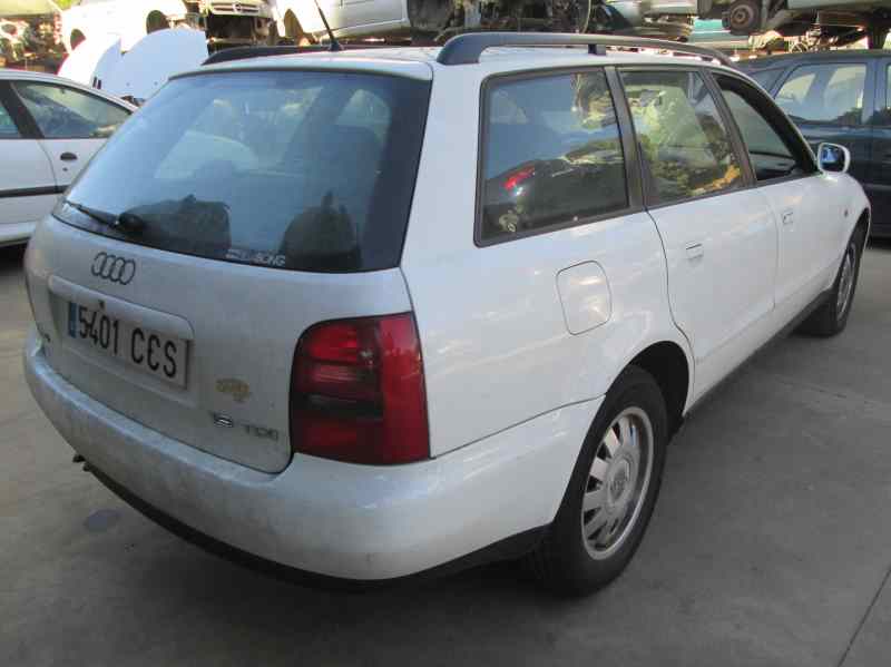 AUDI A4 B5/8D (1994-2001) Mâner exterior al ușii din stânga față 8D0837207A 24123143