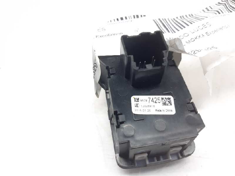 OPEL Mokka 1 generation (2012-2015) Headlight Switch Control Unit 95297425 24108912