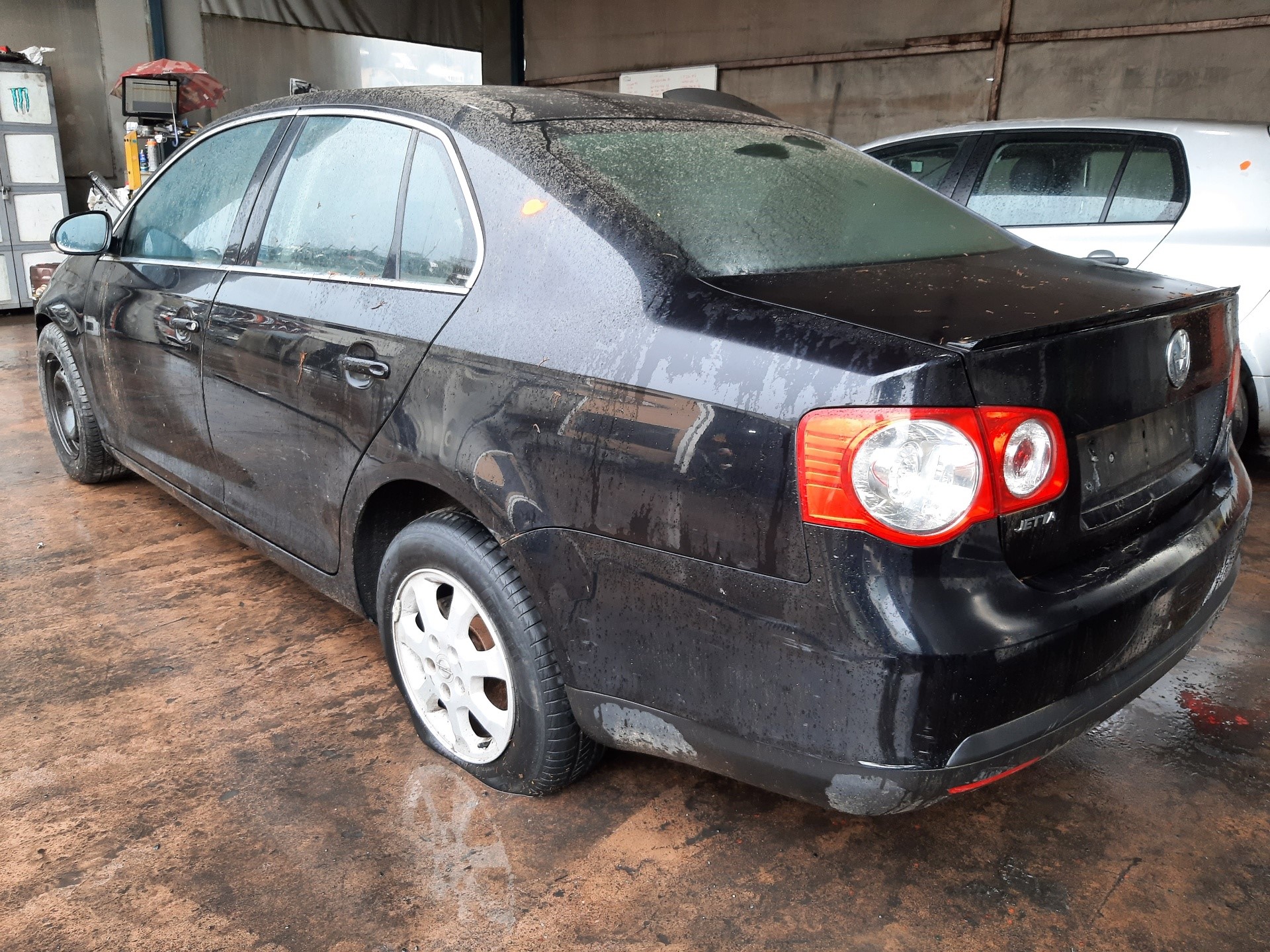 VOLKSWAGEN Jetta 5 generation (2005-2011) Aizmugurējo kreiso durvju loga pacēlāja motorīts 1K5839401B 24759739