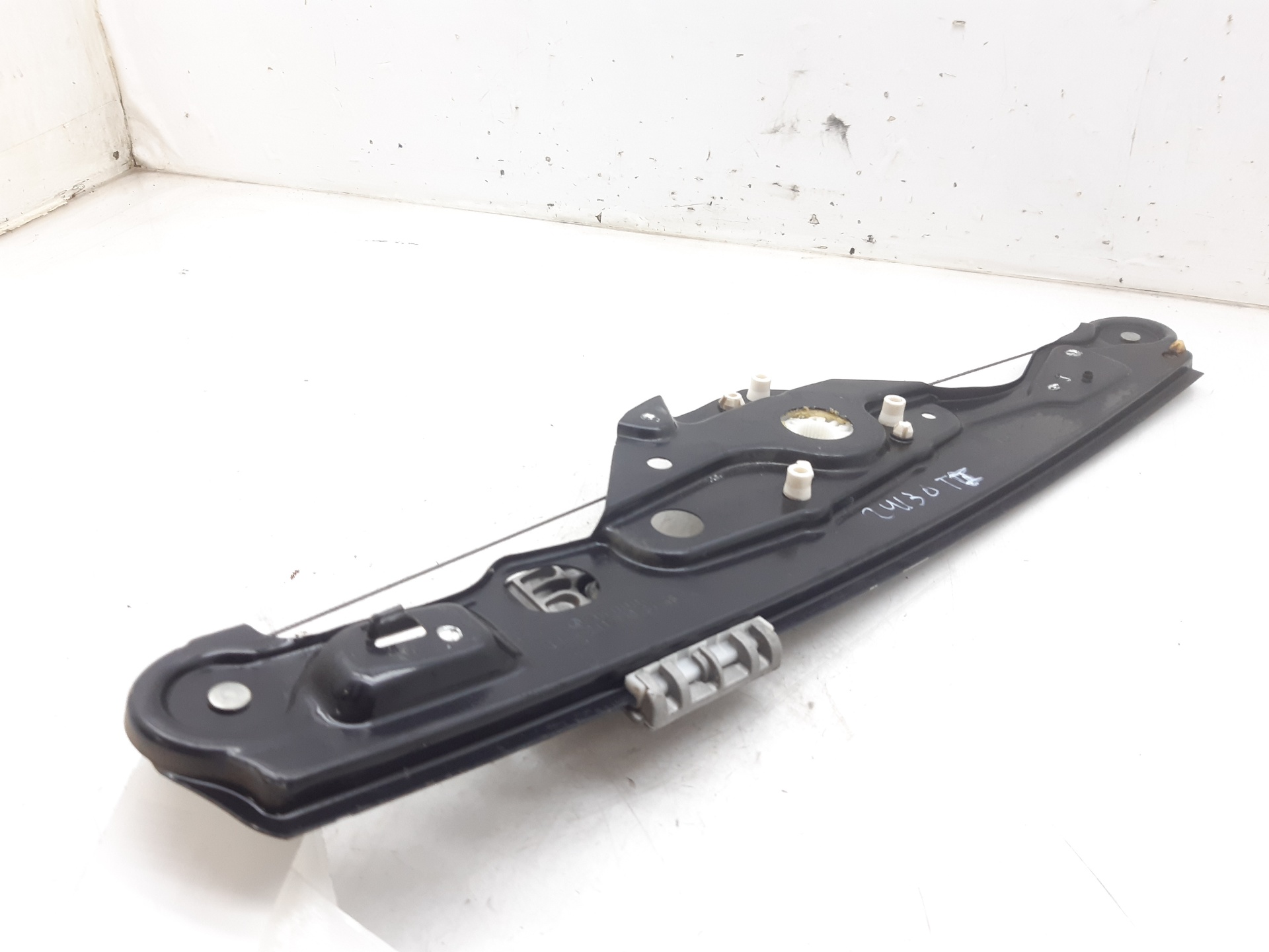 MERCEDES-BENZ E-Class W211/S211 (2002-2009) Rear left door window lifter A2117300146 18692236