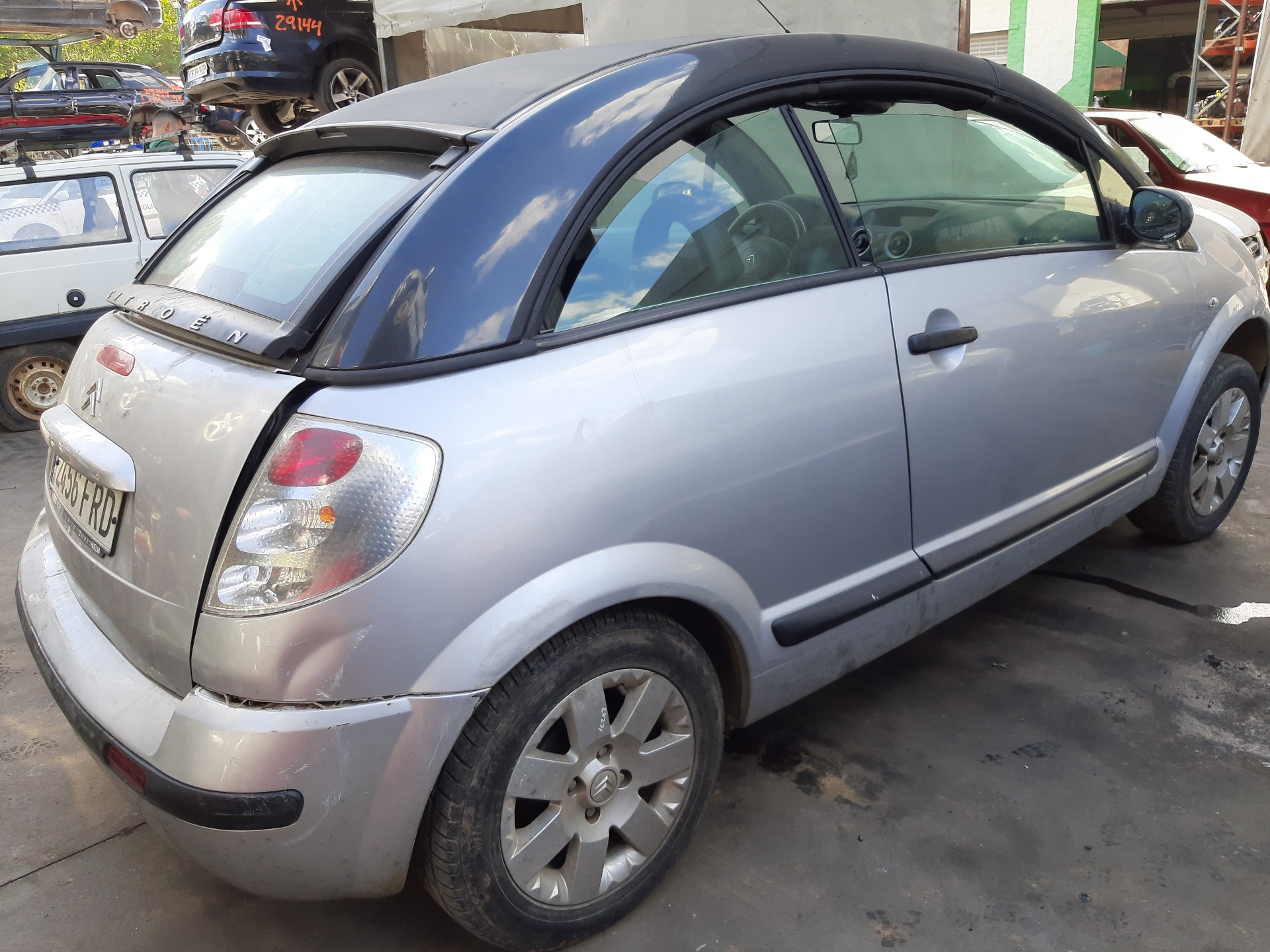 CITROËN C3 1 generation (2002-2010) Priekšējā labā riteņa rumbas vārpsta/stupica 1607557580 22463210