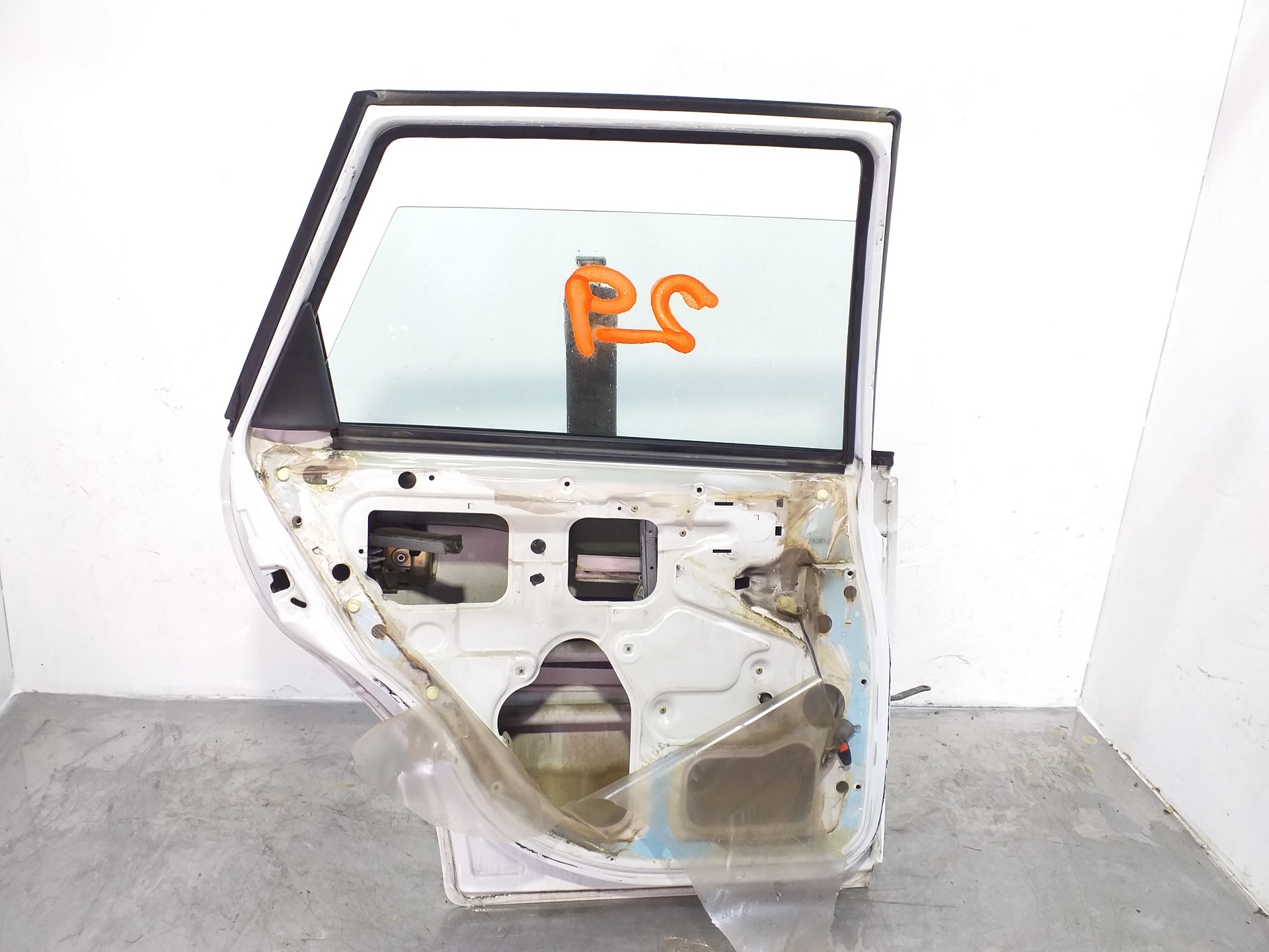 OPEL Astra F (1991-2002) Rear Left Door 90560189 23539357