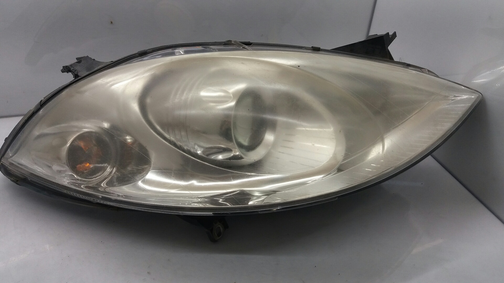 MERCEDES-BENZ A-Class W169 (2004-2012) Front Right Headlight A1698200661 20628338