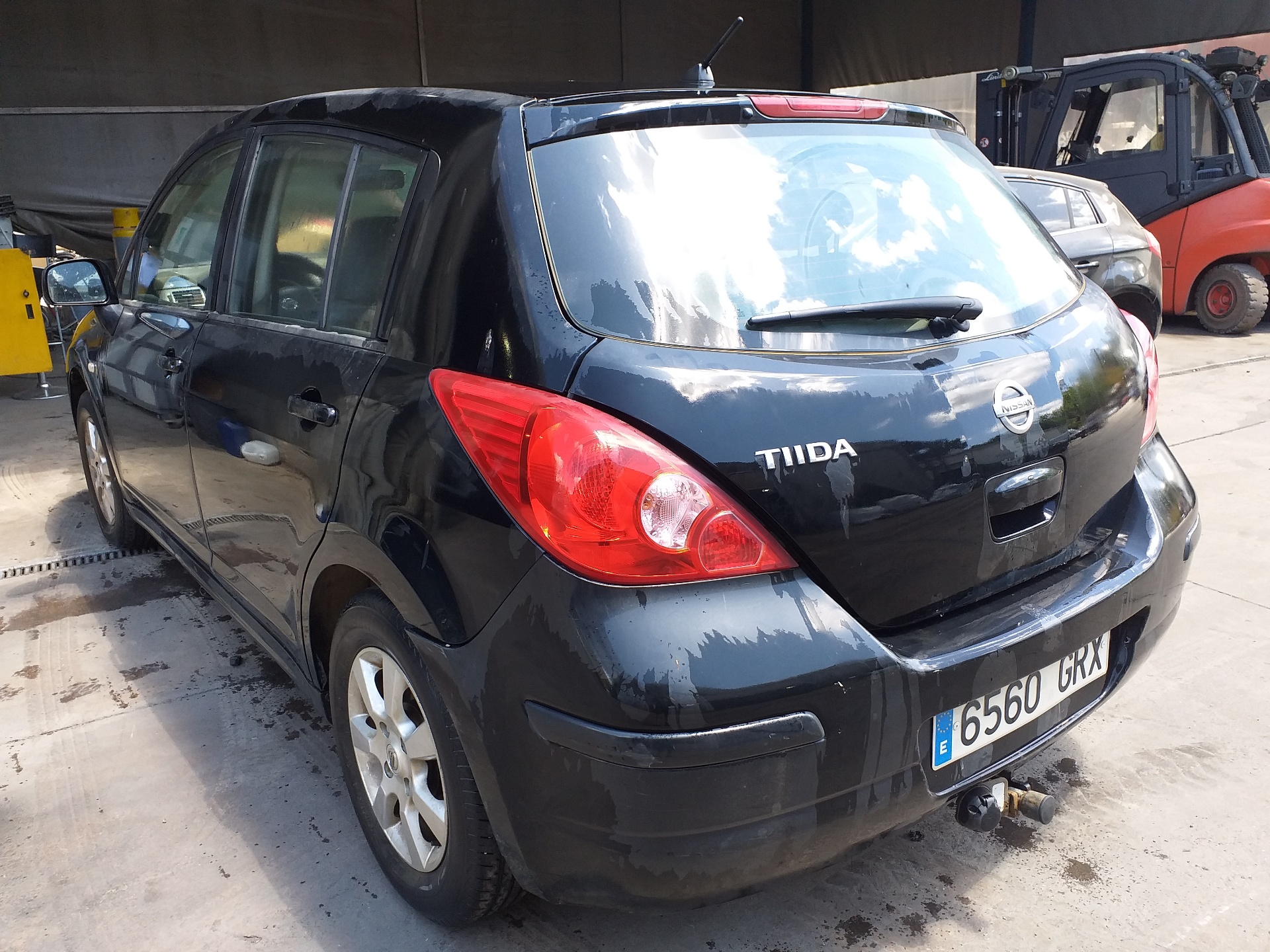 NISSAN Tiida C11 (2004-2014) Jobb első biztonsági öv 86884EL18A 18716871