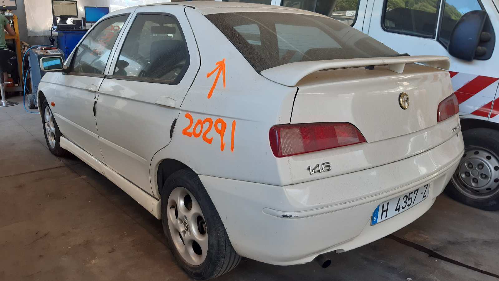 ALFA ROMEO 146 930 (1994-2001) Priekinių kairių durų stiklo pakelėjas 0000046761606 18521037