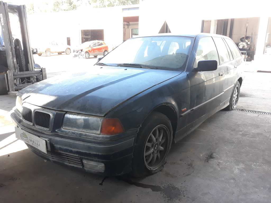 BMW 3 Series E36 (1990-2000) Cadre de poignée intérieure de porte avant gauche 51211960807 20194546