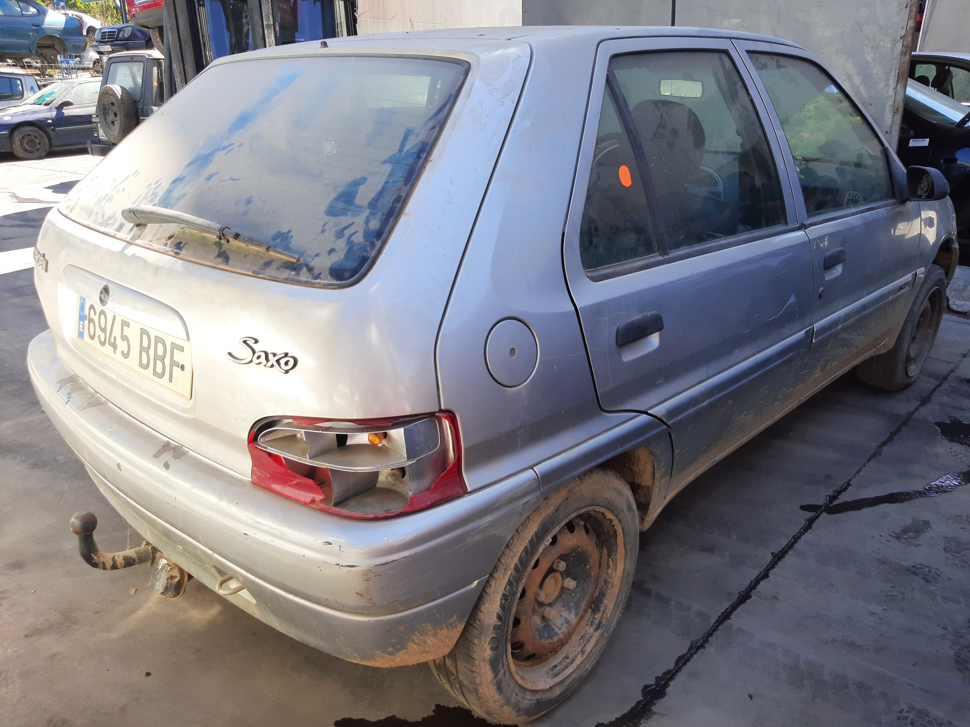 CITROËN Saxo 2 generation (1996-2004) Priekšējo kreiso durvju logu pacēlājs 1488560080 22445735