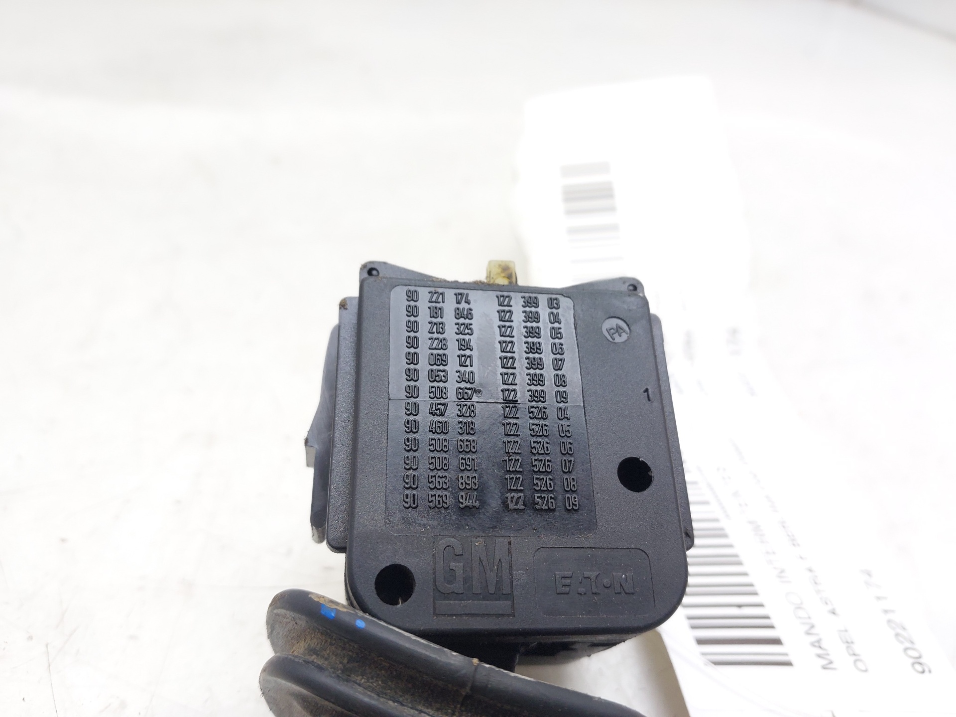 MITSUBISHI Astra F (1991-2002) поворота переключение  90221174 25007765