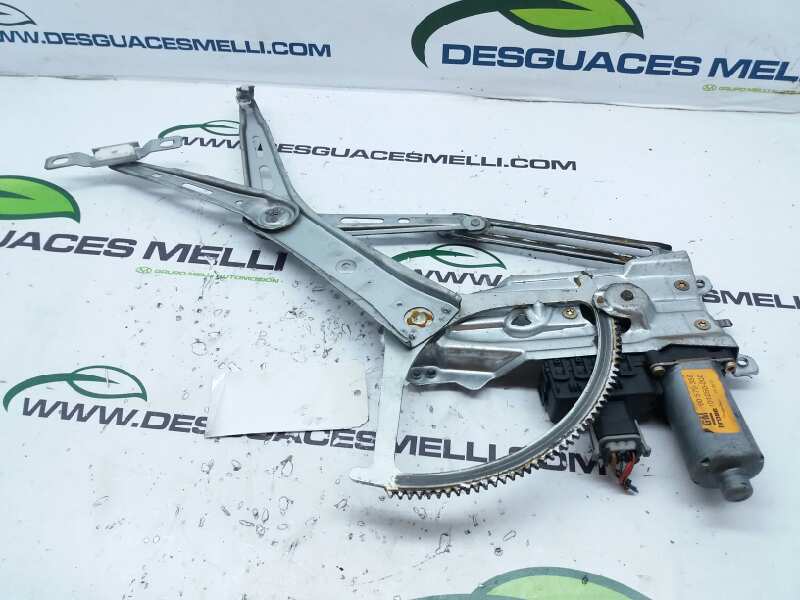 OPEL Corsa B (1993-2000) Front Right Door Window Regulator 90579572 20167526