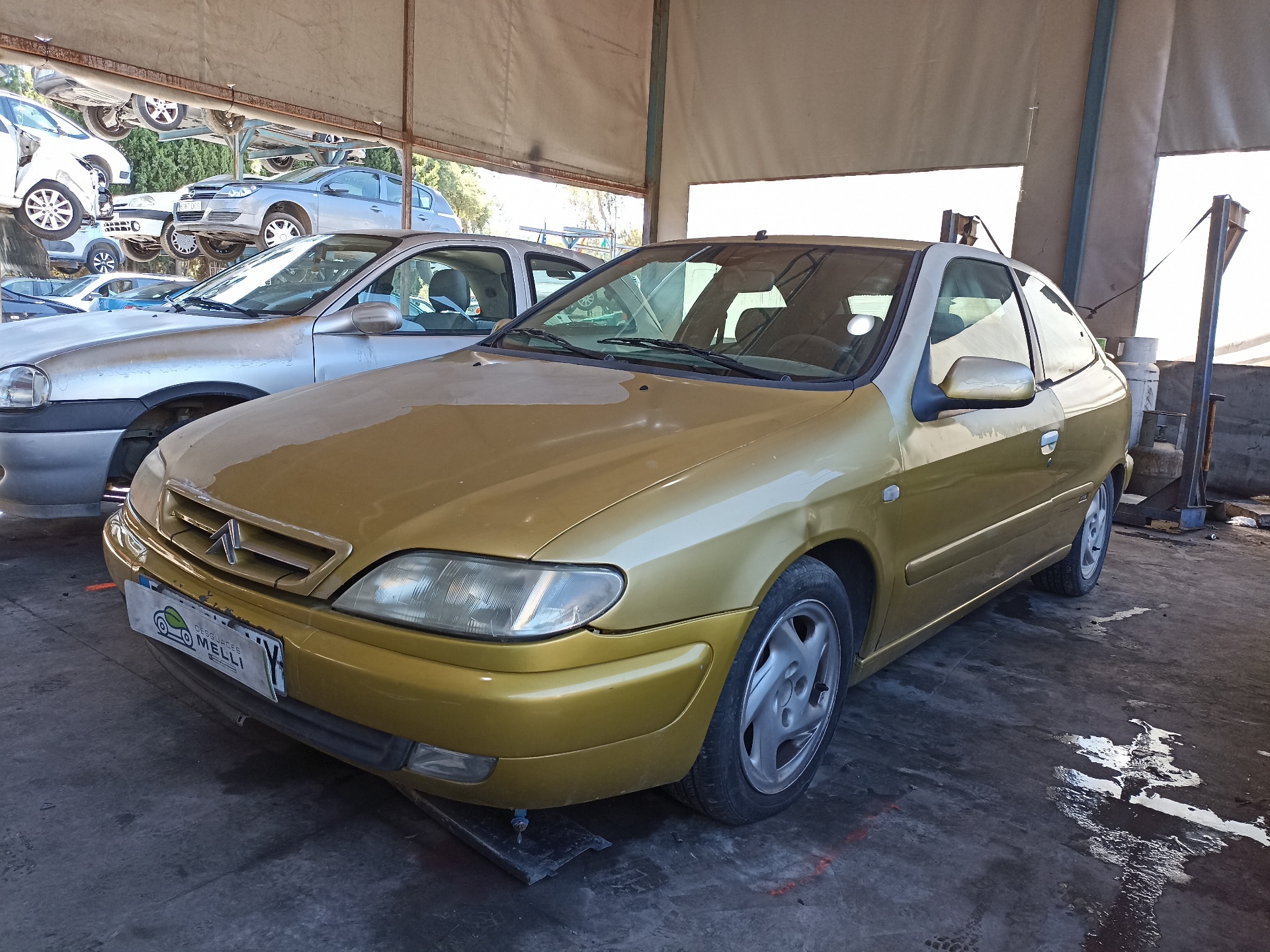 CITROËN Xsara 1 generation (1997-2004) Vasemman etuoven sisäkahvan kehys 9623200177 25391860