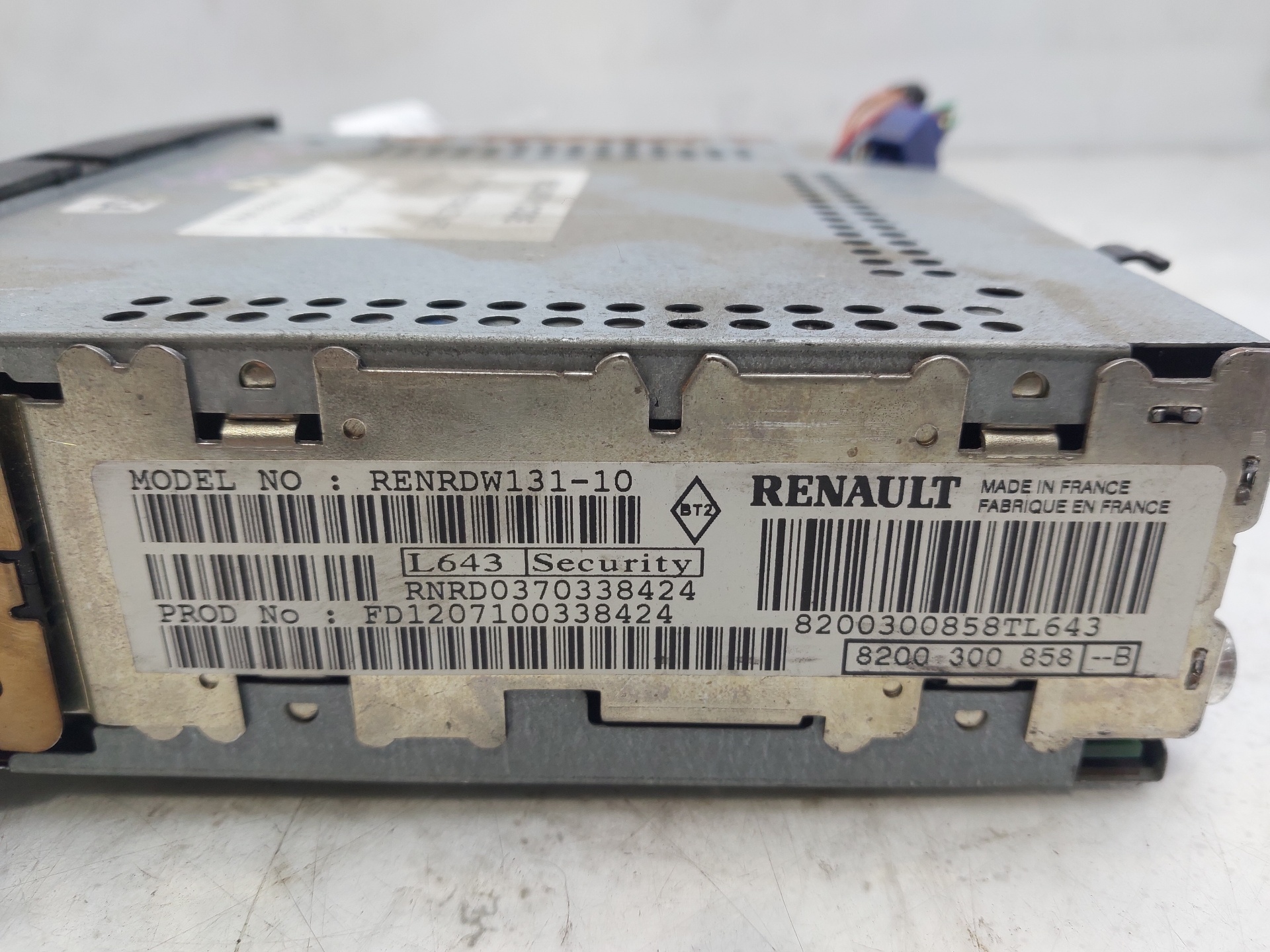 RENAULT Scenic 2 generation (2003-2010) Music Player Without GPS 8200300858 24260325