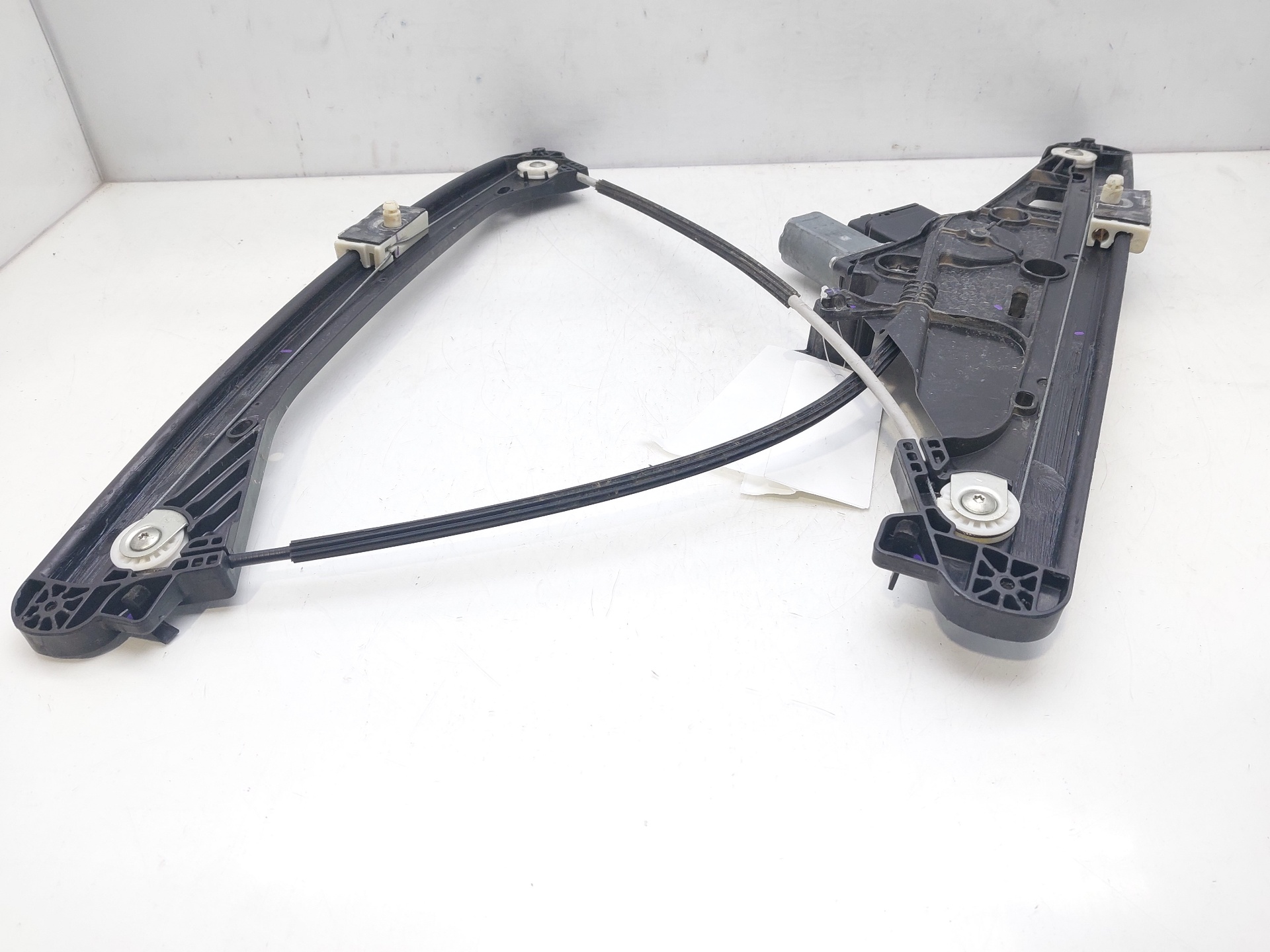 PEUGEOT 3008 2 generation (2017-2023) Front Left Door Window Regulator 9810488980 24135804