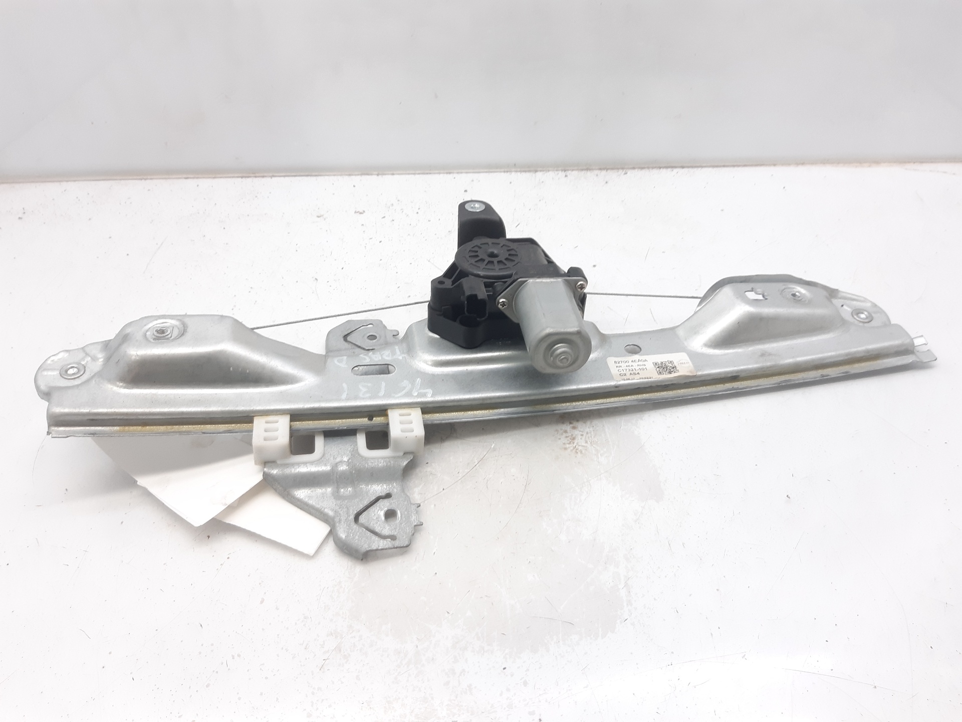 NISSAN Qashqai 2 generation (2013-2023) Bakre høyre dør vindusregulator 827004EA0A 18660950