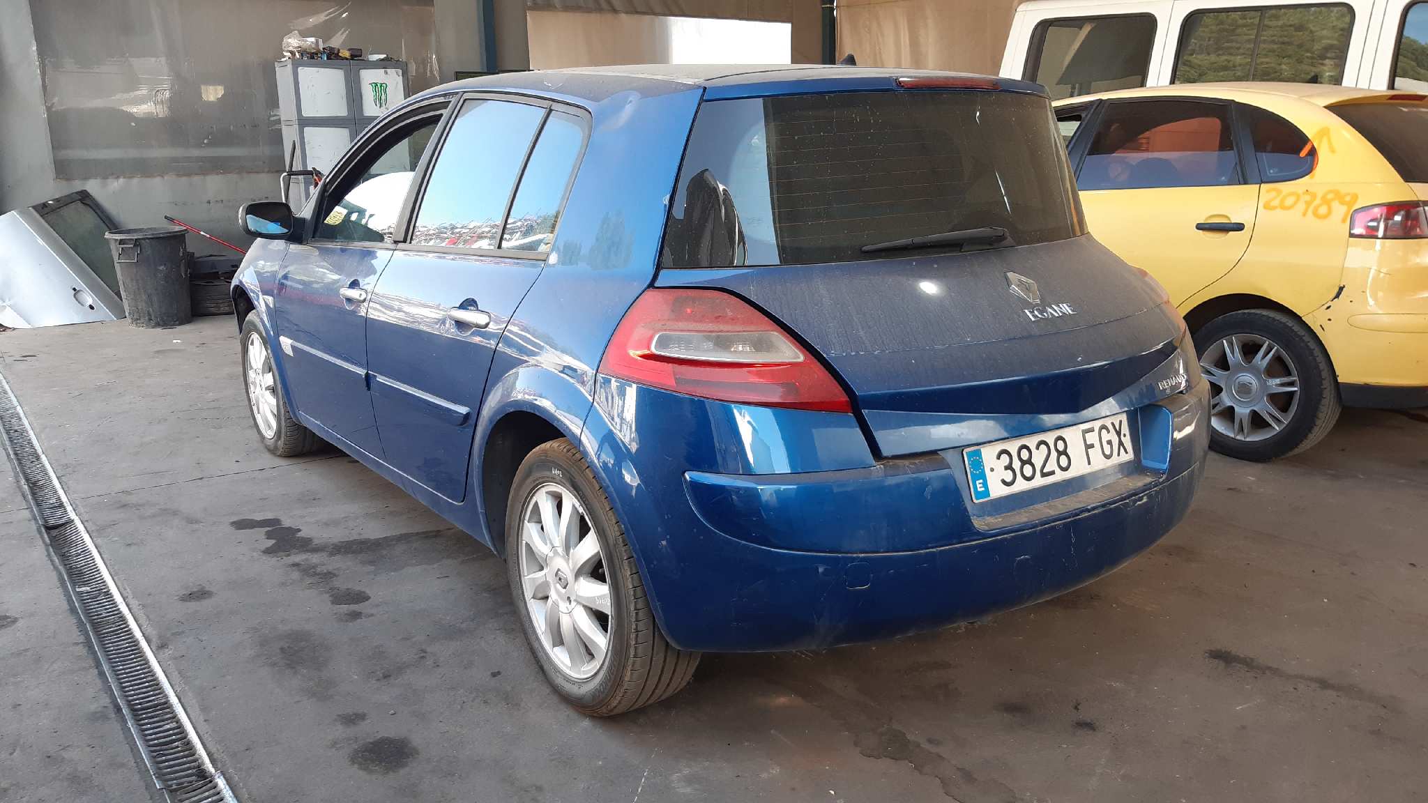 RENAULT Megane 2 generation (2002-2012) Полуось передний левый 8200626043 18536416