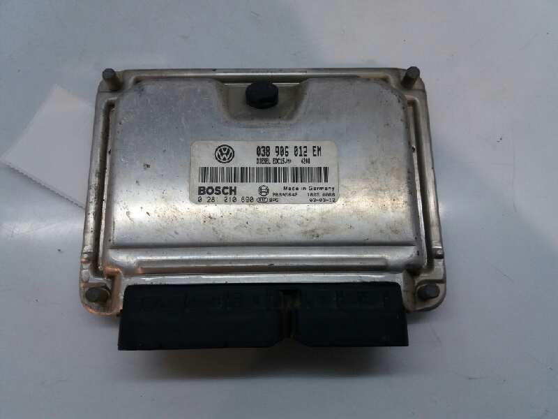 SEAT Cordoba 2 generation (1999-2009) Unitate de control motor 038906012EM 20168702