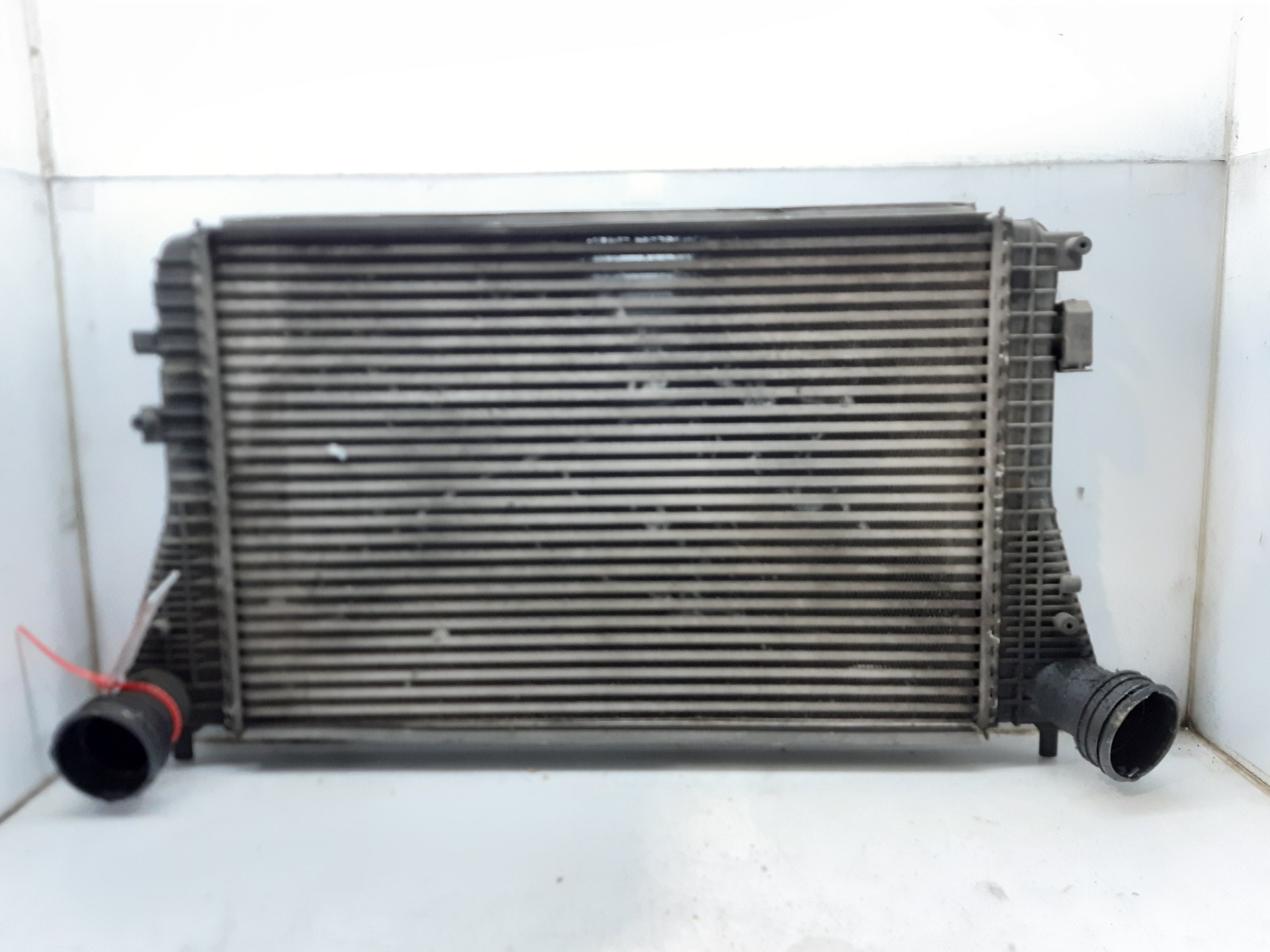 AUDI A2 8Z (1999-2005) Интеркулер радиатор 1K0145803A 18776219